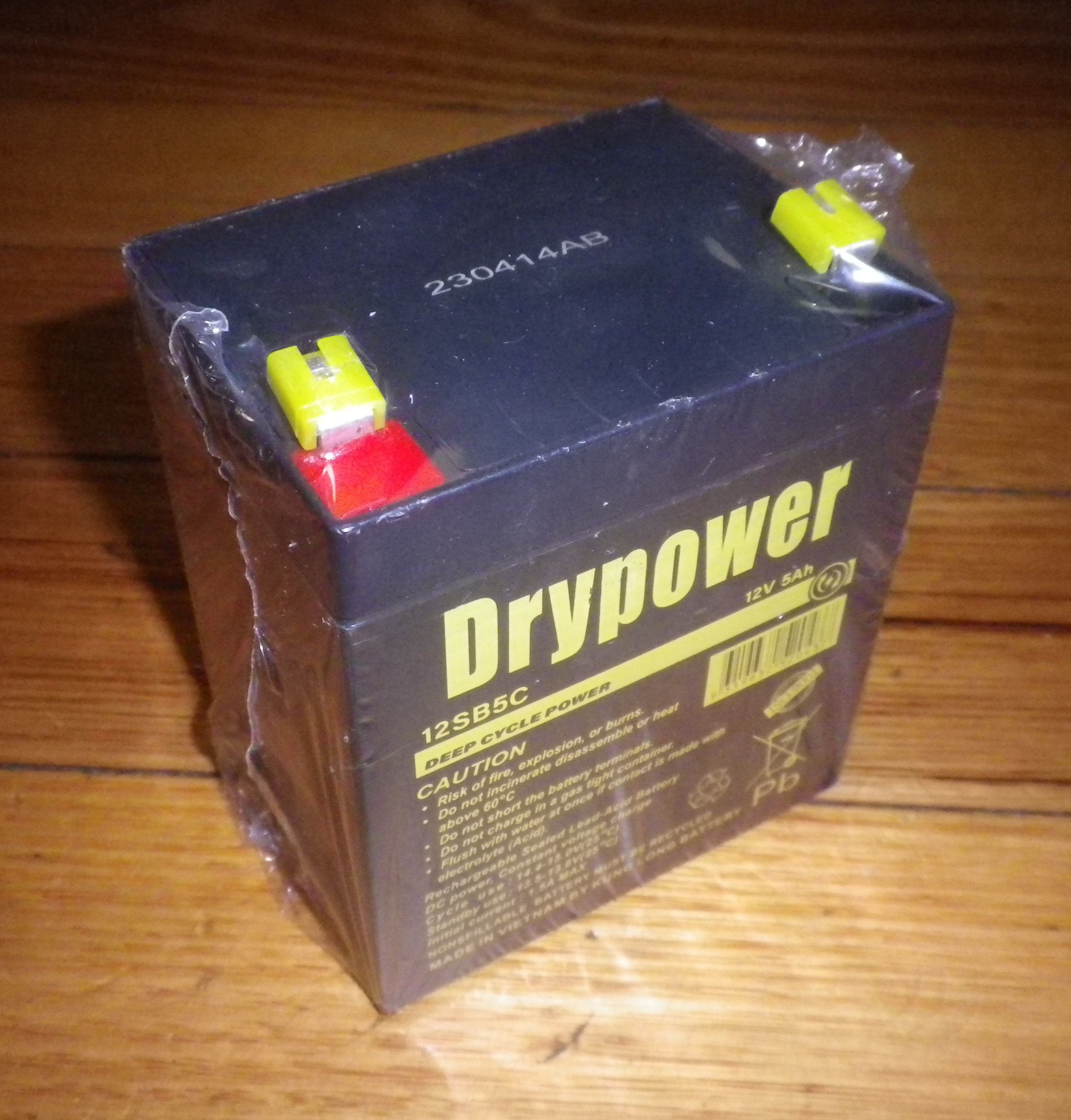12-Volt 5AH Deep Cycle Sealed Lead Acid Battery with 4.8mm Spade Terminals - DryPower Brand, Part # 12SB5C
