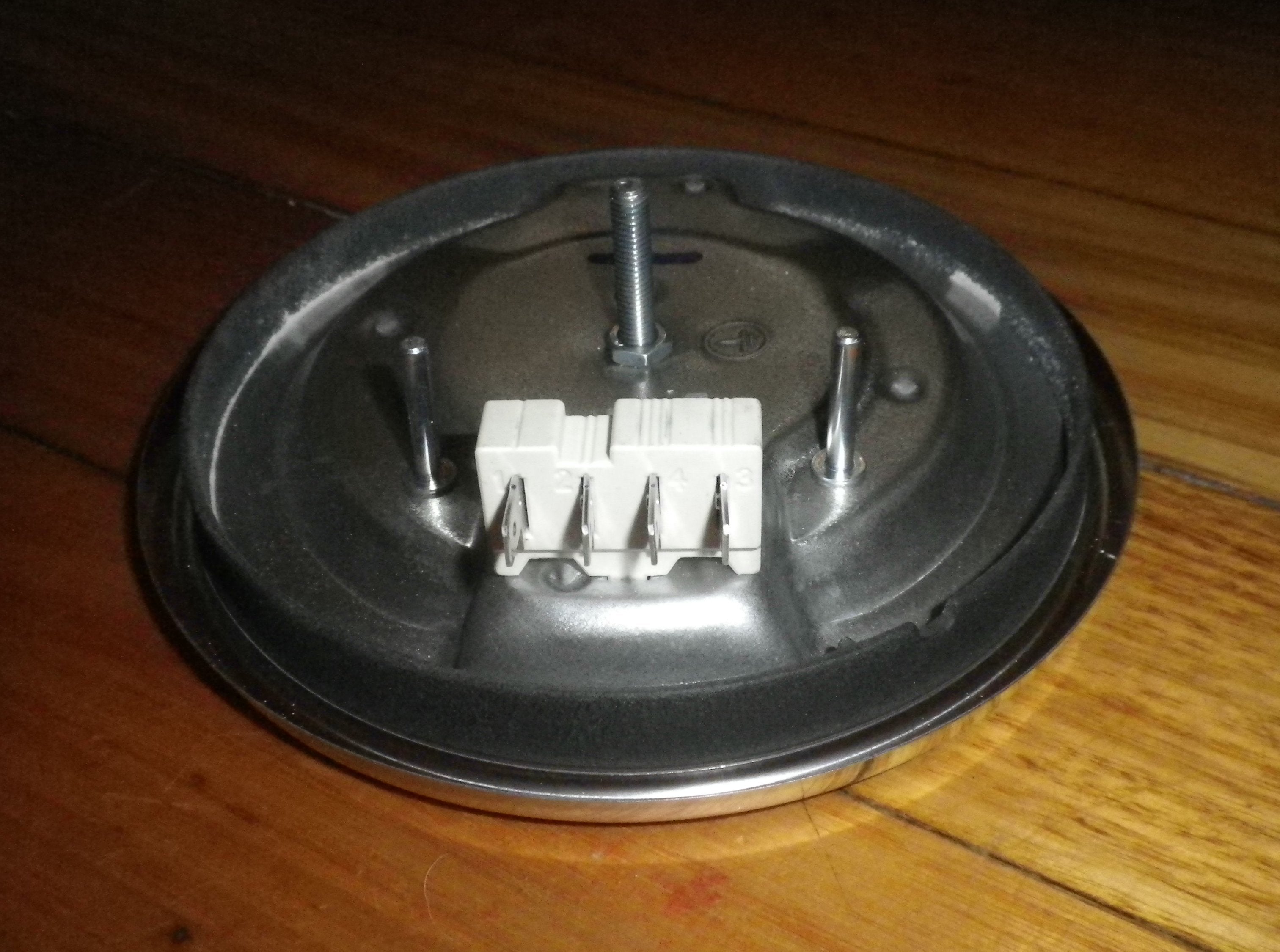 Westinghouse Chef 145mm 1000W High Profile Solid Wire-in Hotplate - Part # ERM326