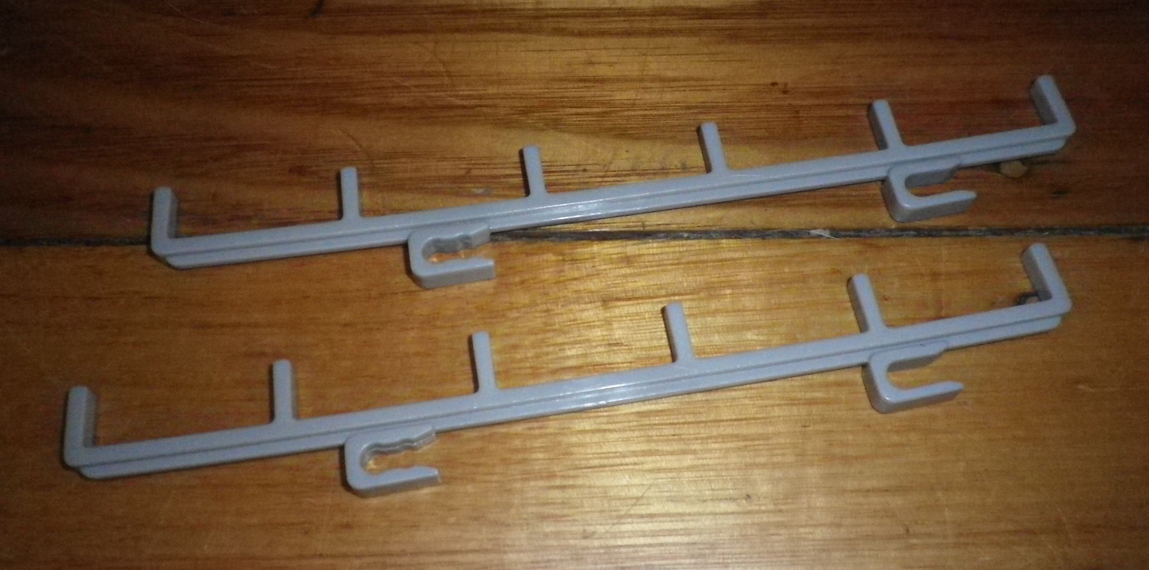 Fisher & Paykel DD60, DD90S DishDrawer Glass Support Clips - FP522691P (Pack of 2)