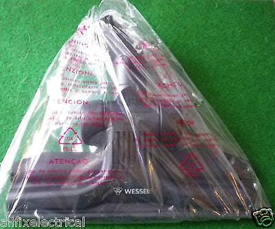 High - Quality Wessel Werk 32mm Low - Profile Gulper Vacuum Floor Cleaning Tool - Part Number FTW132 - 3