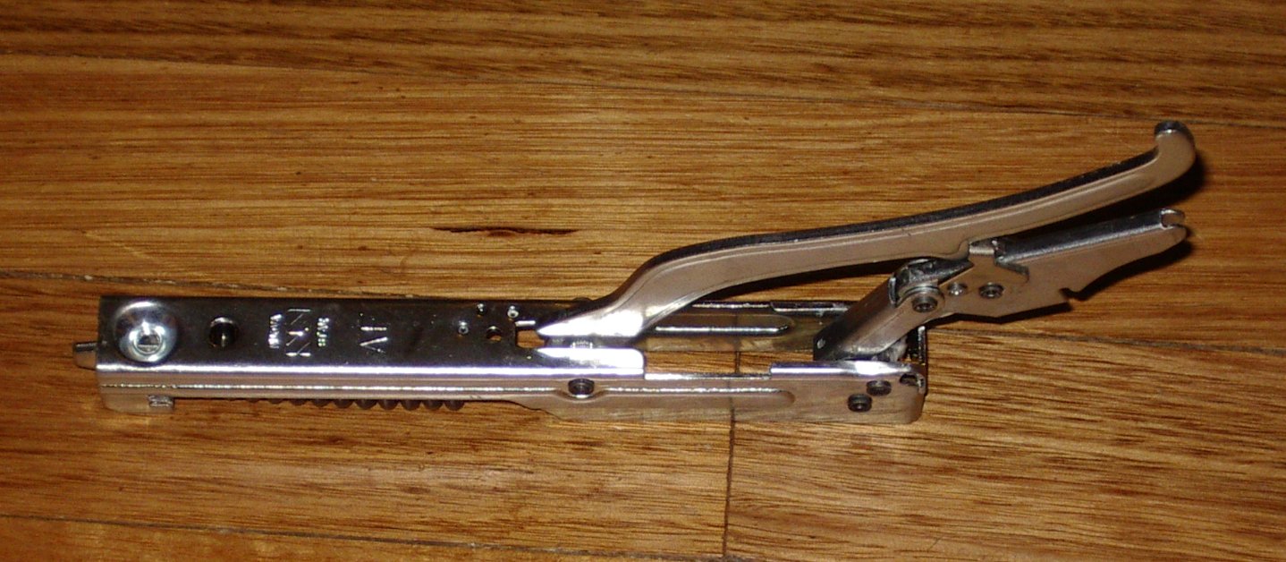 Westinghouse, Chef, Simpson Oven Door Hinge - Genuine Part #85800450010641
