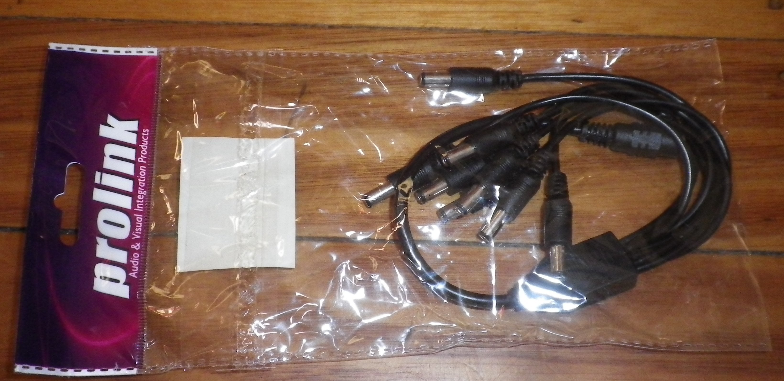 Prolink High - Quality DC Plug Splitter Cable: Convert One 2.5mm DC Socket into 8 X 2.5mm DC Plugs - Part Number ADC825