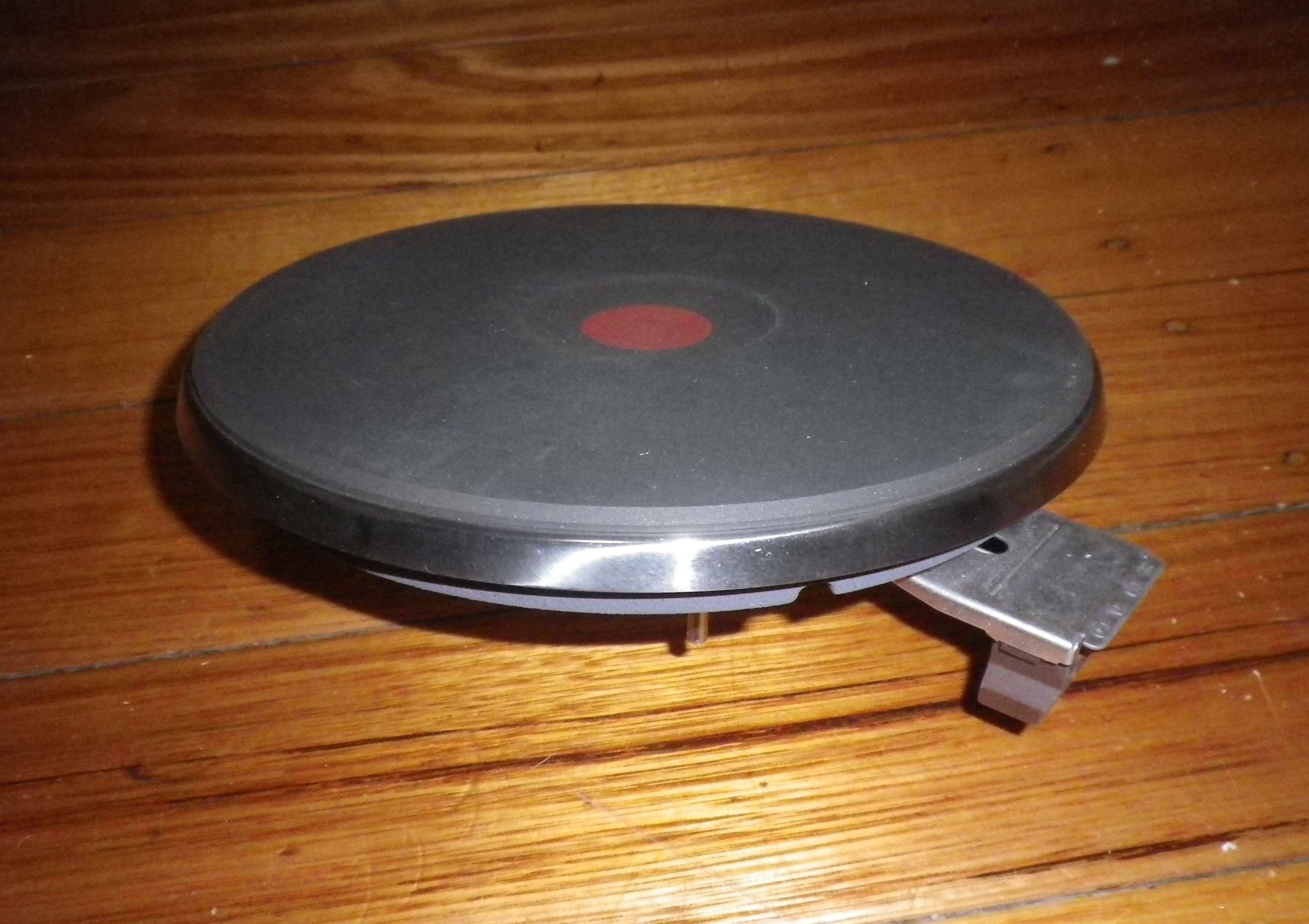 Westinghouse Chef 200mm Large 2000-Watt Solid Wire-in Electric Hotplate for Stoves - Part # 1889