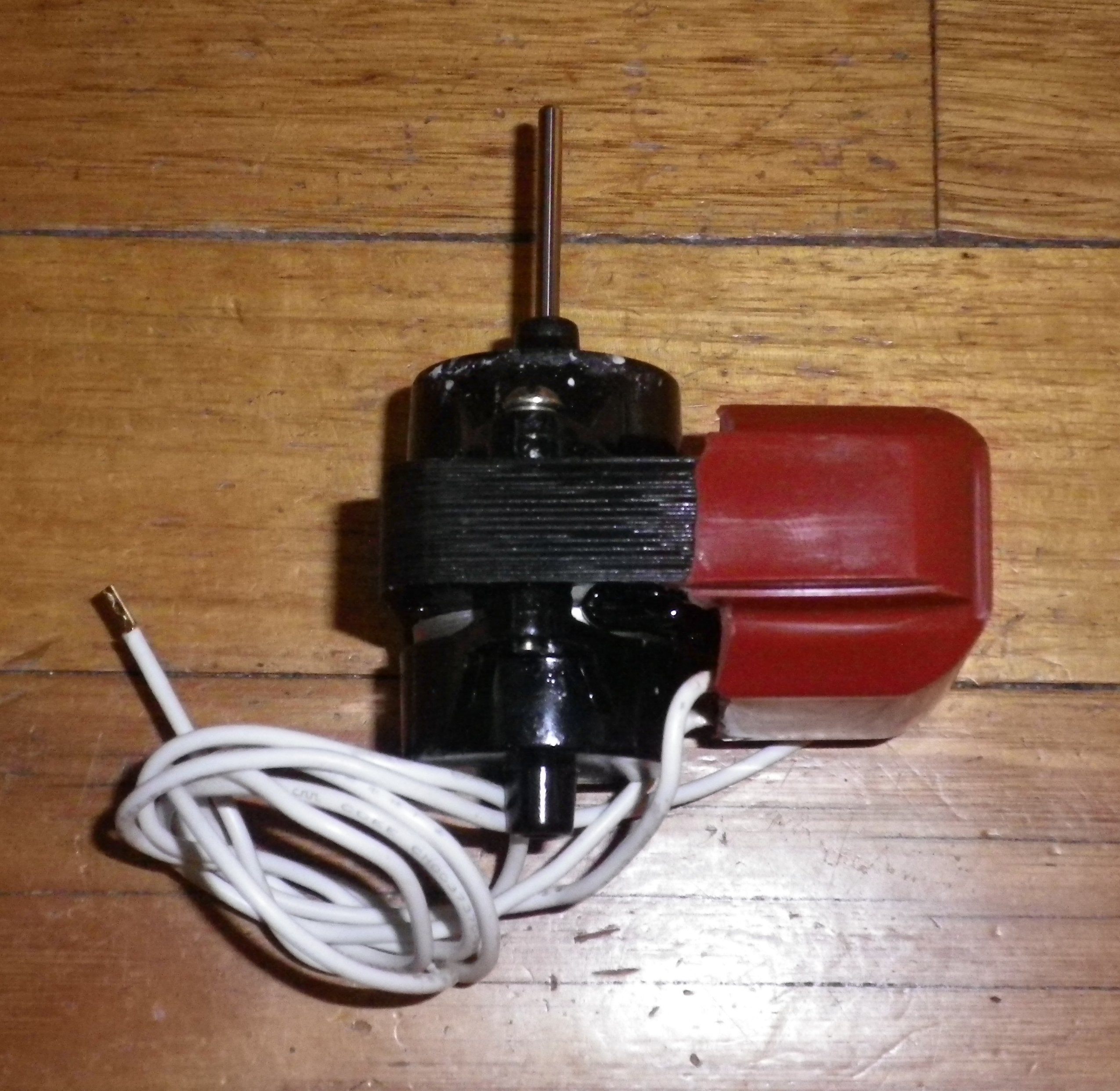 Universal Reversible Small Evaporator Fan Motor - Part # RF039DD, PS614A-502