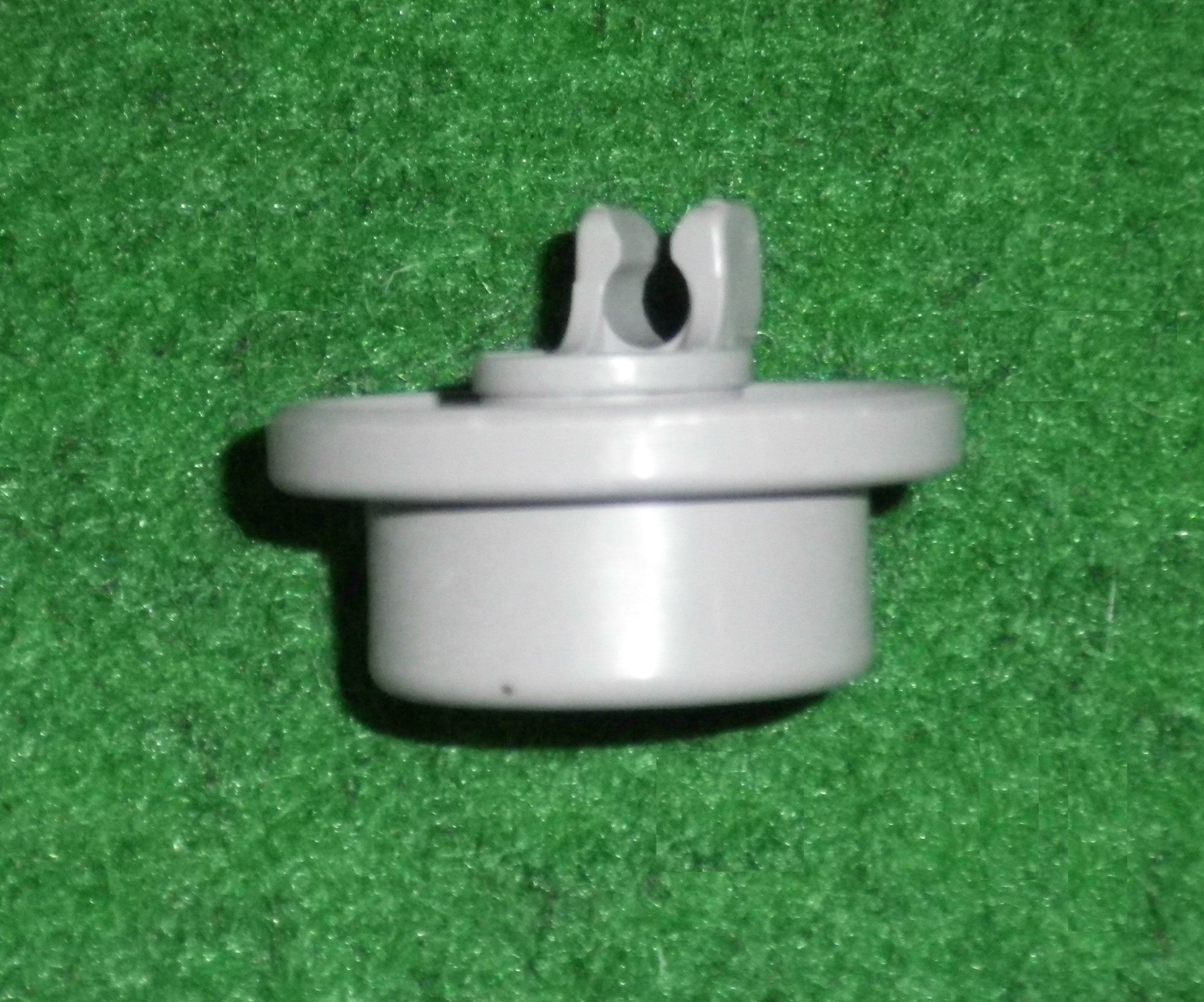 Bosch SGS, SGU Series Lower Dishwasher Basket Wheel - Part # 165314