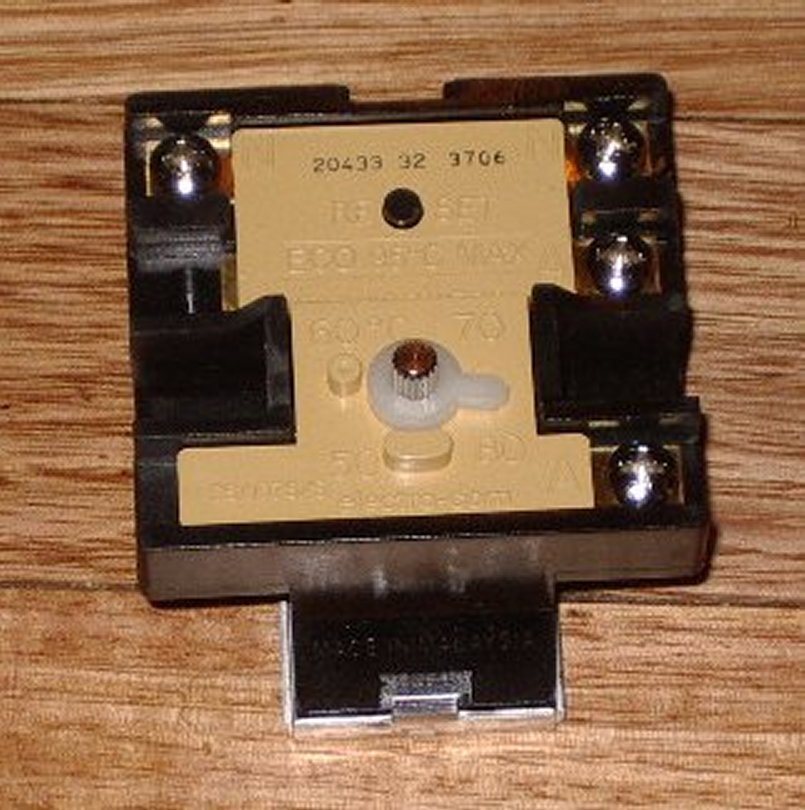 Adjustable Universal Hot Water Thermostat 60 - 80°C with Over - temp Cutout Part # W1M2