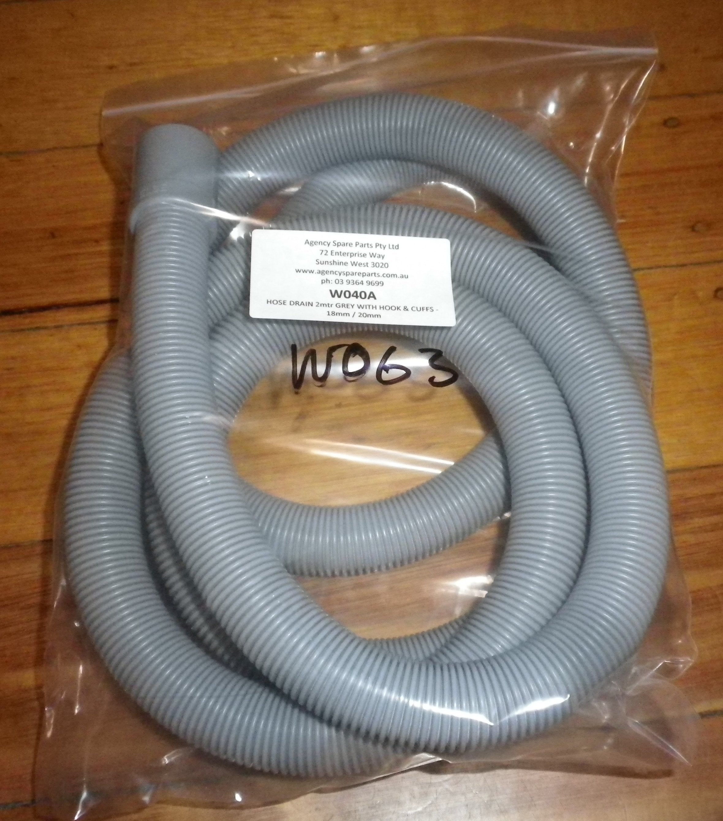 Universal 2.0 - Meter Long 19mm Diameter Plastic Dishwasher and Washing Machine Outlet Hose with 21mm Diameter Ends, Part # W063
