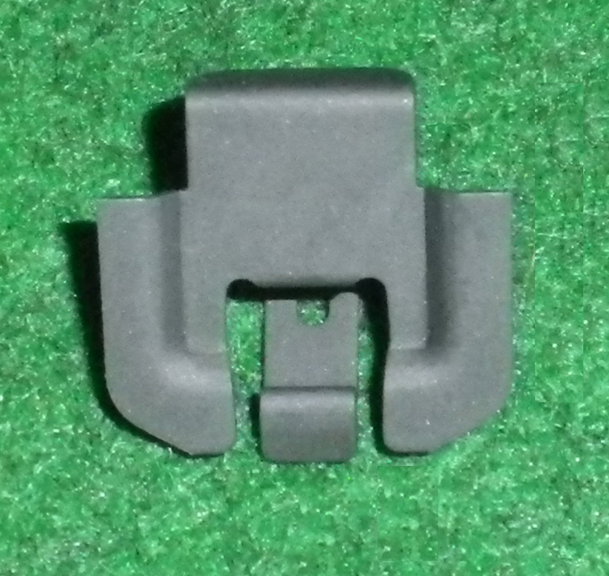 Westinghouse, Simpson Small Metal Element Retaining Clip - Part # 0125008409