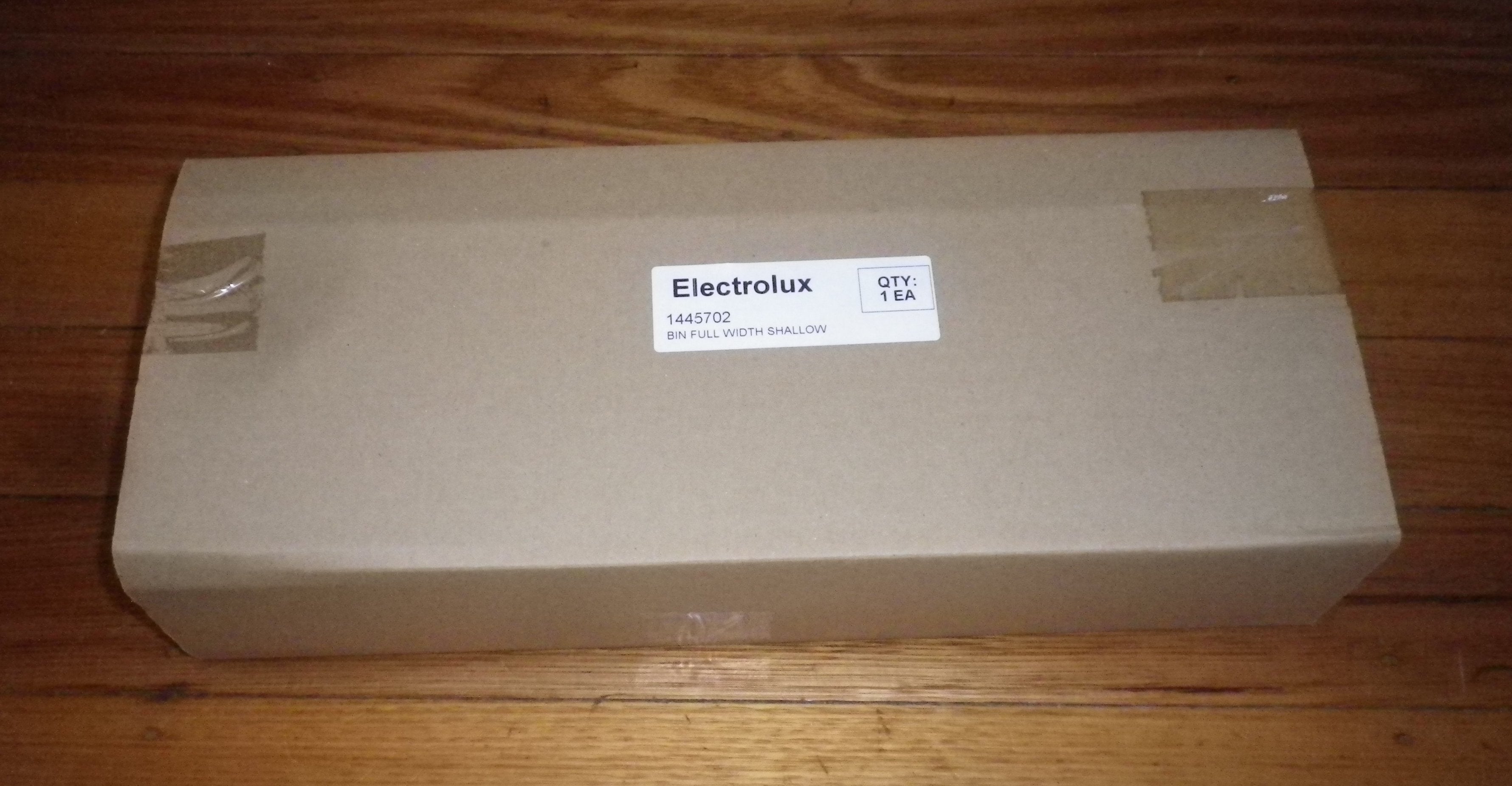 Westinghouse WSE6100 Refrigerator Shallow Full Width Door Shelf Replacement Part No. 1445702
