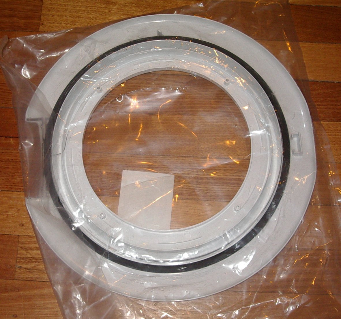 Fisher & Paykel AD39, DE35 Dryer Full Door Moulding - Part FP427420P