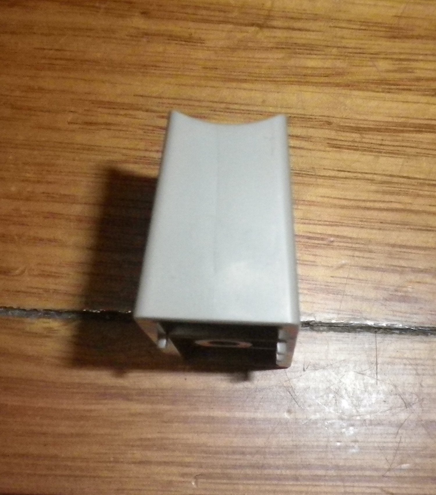 Westinghouse & Simpson Grey Fridge Handle Pedestal Mount - Part #1450206