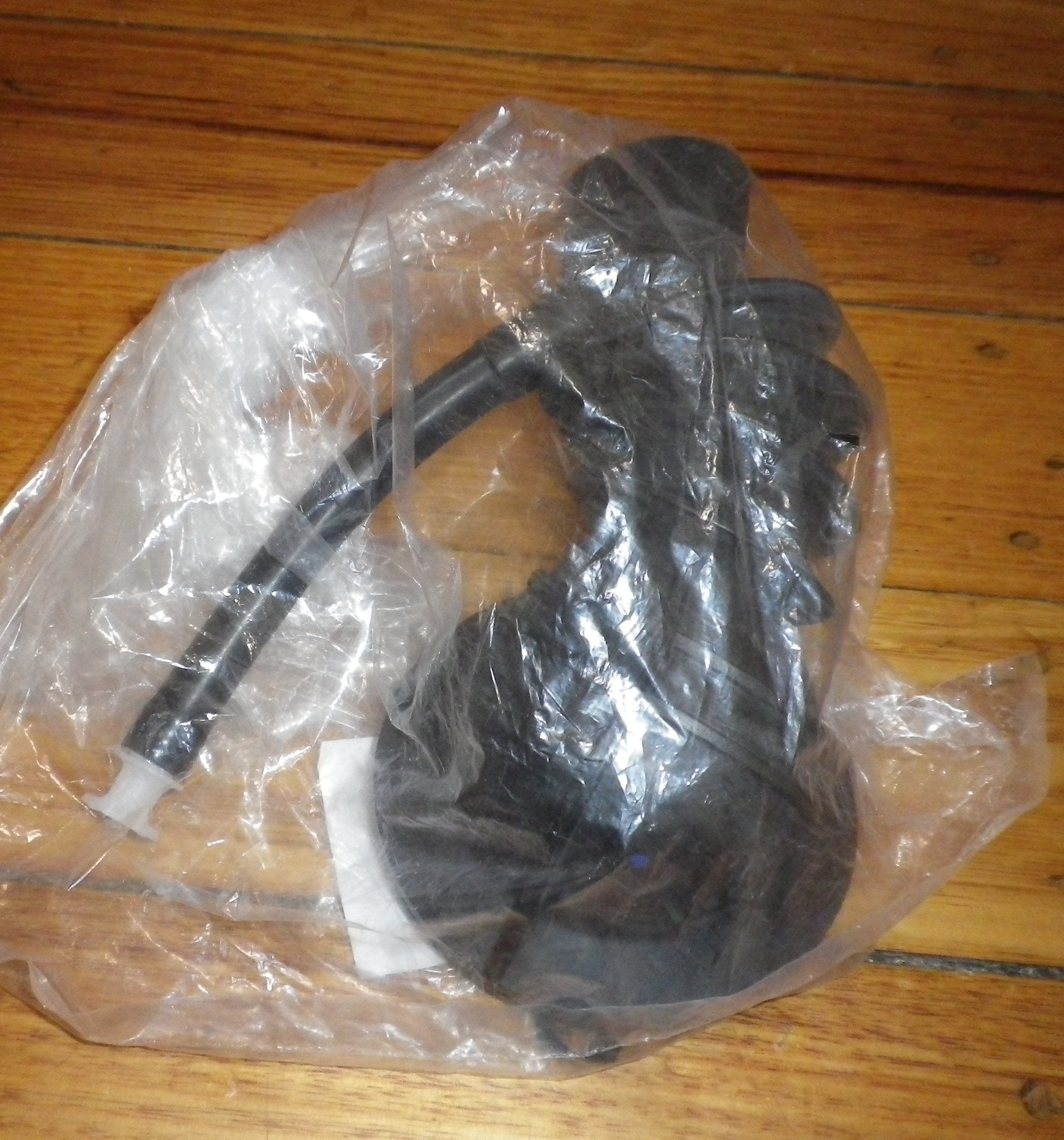 Bosch Front Load Washer Drain Sump Bellows Hose - Part # 656689