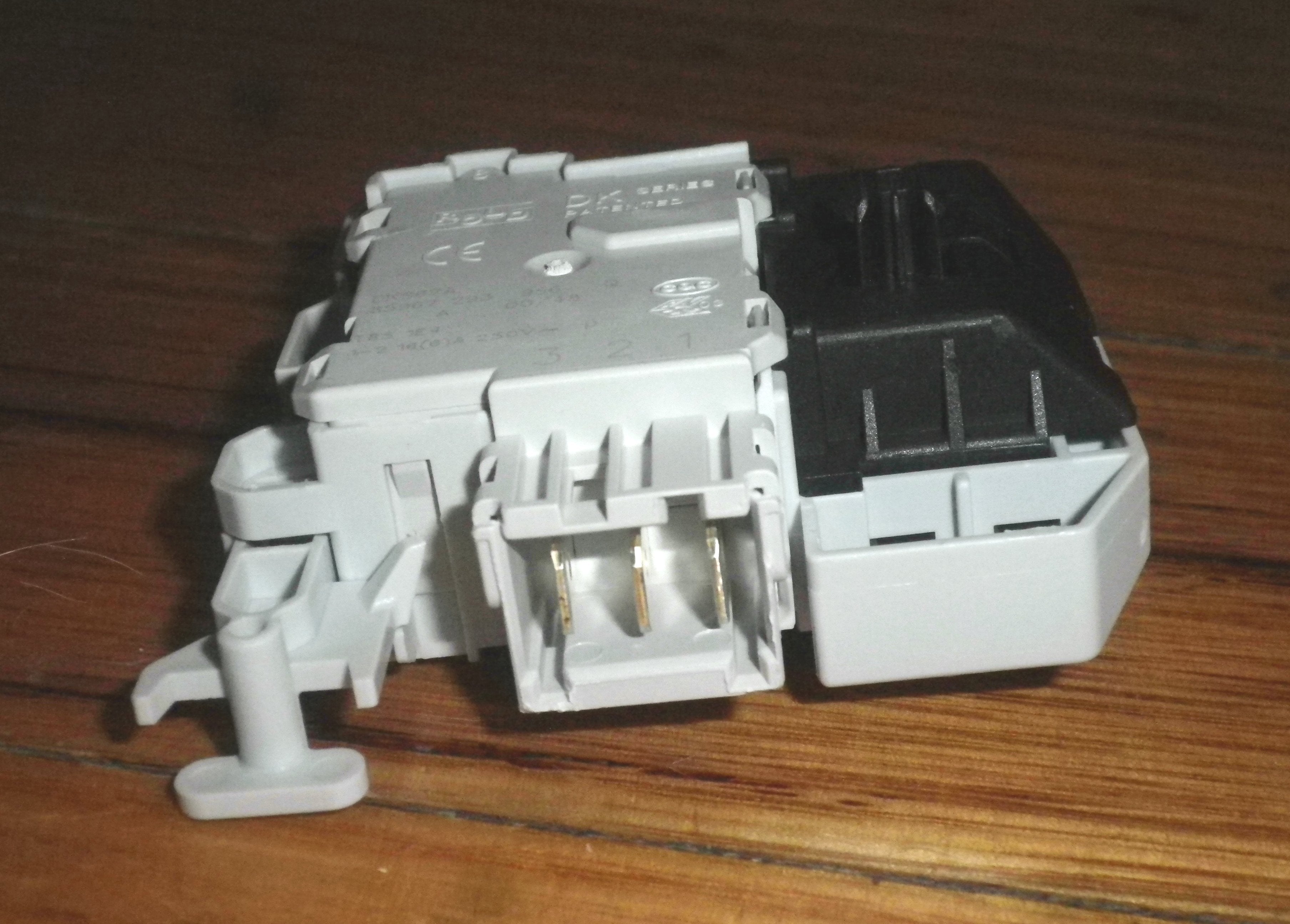 Bosch Front Load Washer Door Interlock Switch - Compatible with Multiple Bosch and Siemens Models, Genuine Part # 638259, 00638259