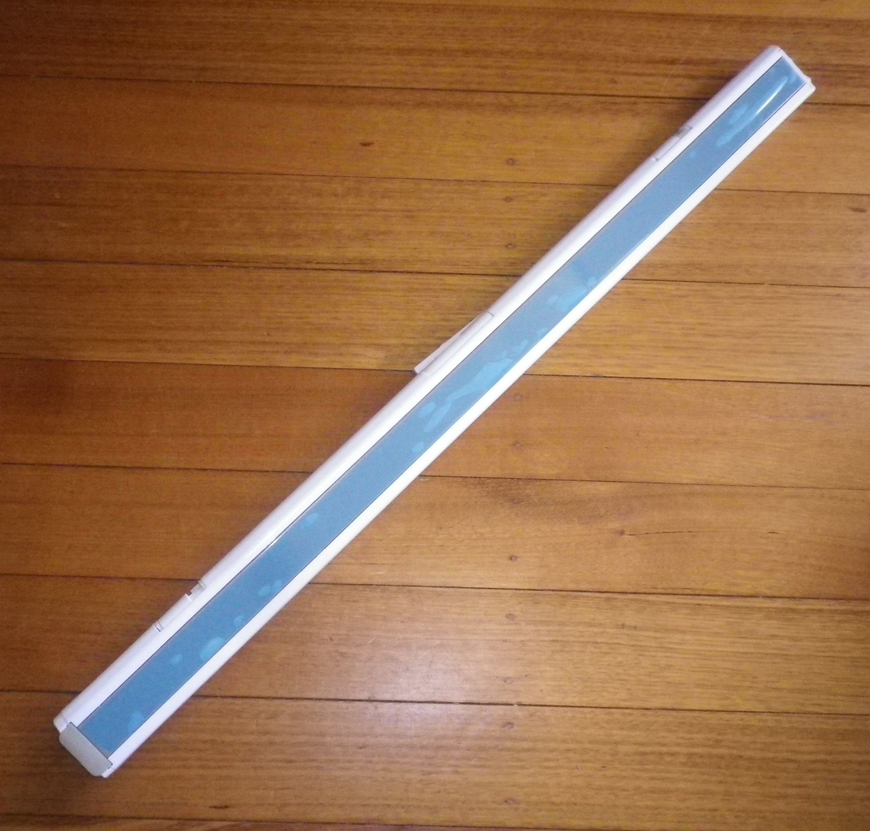Samsung SRF644CDLS French Door Refrigerator Centre Closing Bar - Replacement Part # DA97 - 14049H