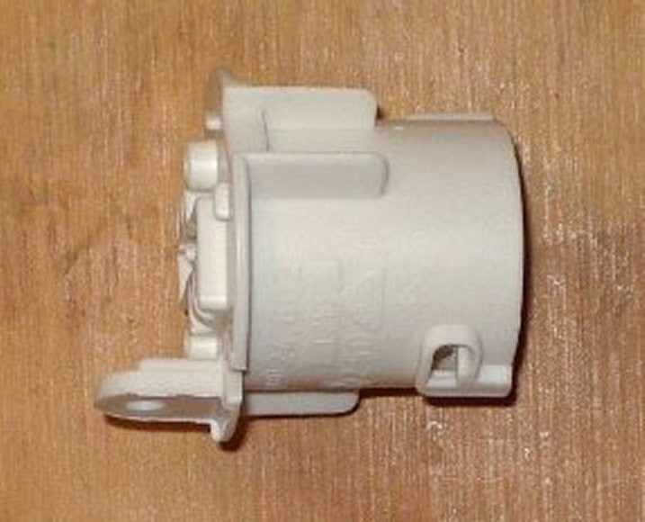 Chateau Grange Plastic Bayonet Cap Lampholder - Part # 101104