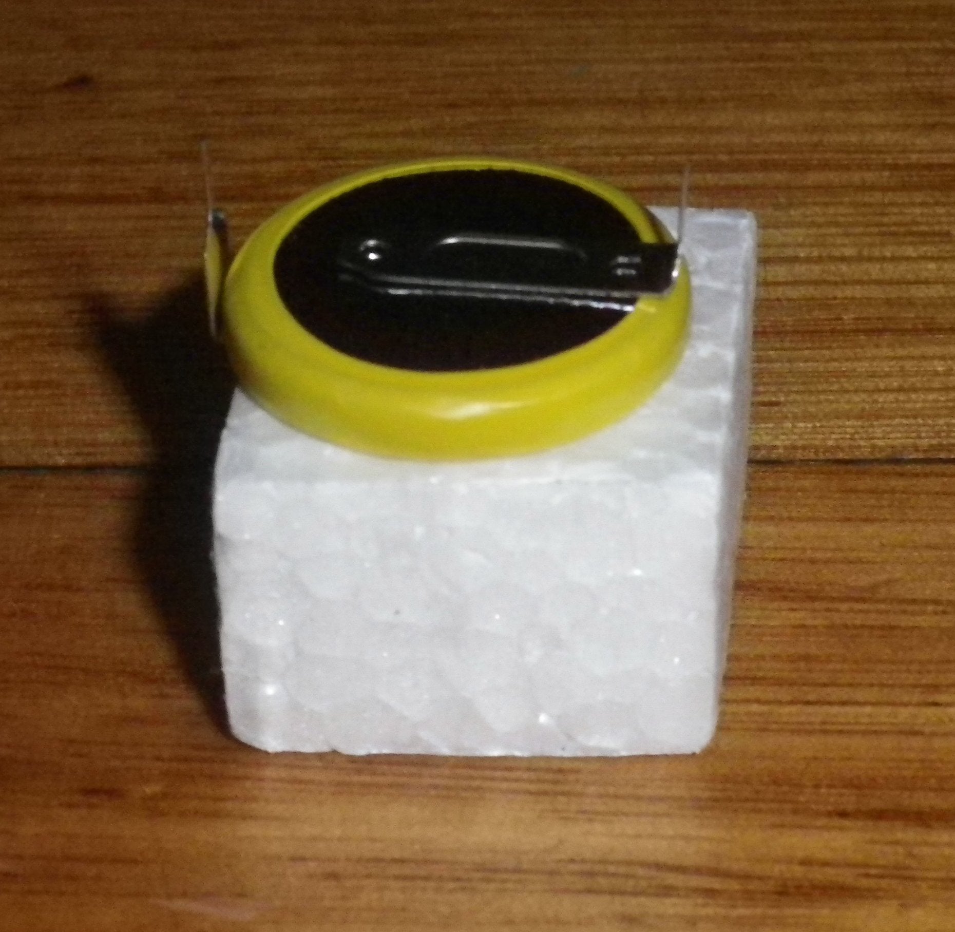 3-Volt Horizontal Solder Tags Lithium Battery - CR2032-HFN for Key Fobs