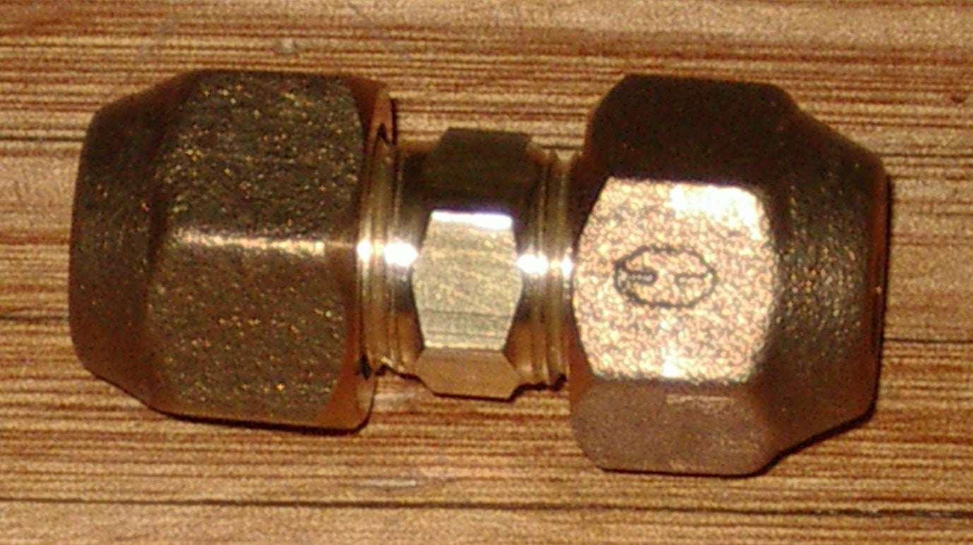 5/16 SAE Flare Brass Union Kit with Heavy - Duty Flare Nuts - Part No. RF421AKIT