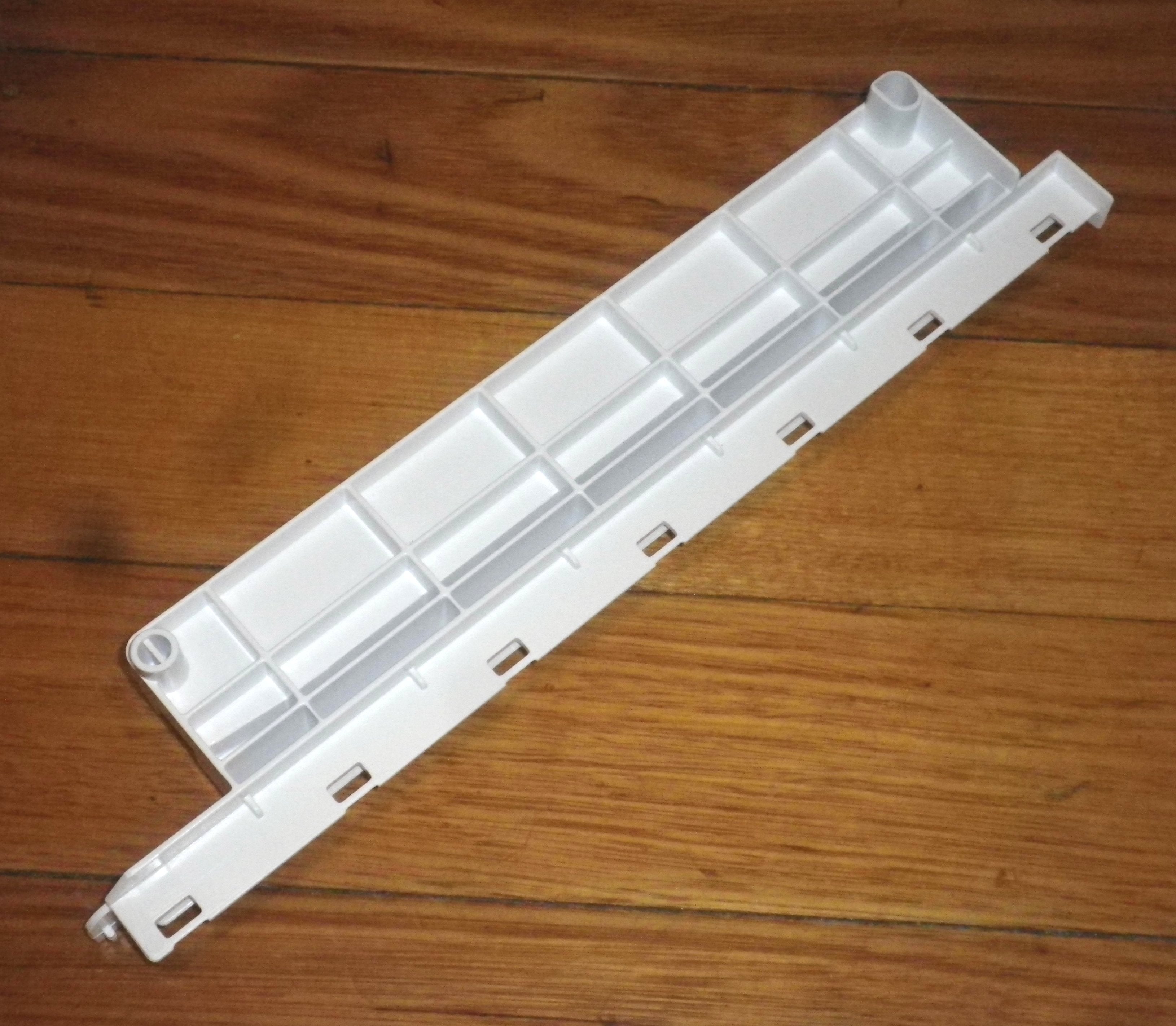 Westinghouse WBE4514SA Right - Handed Crisper Drawer Support Runner Component - Genuine Part # 140019369069