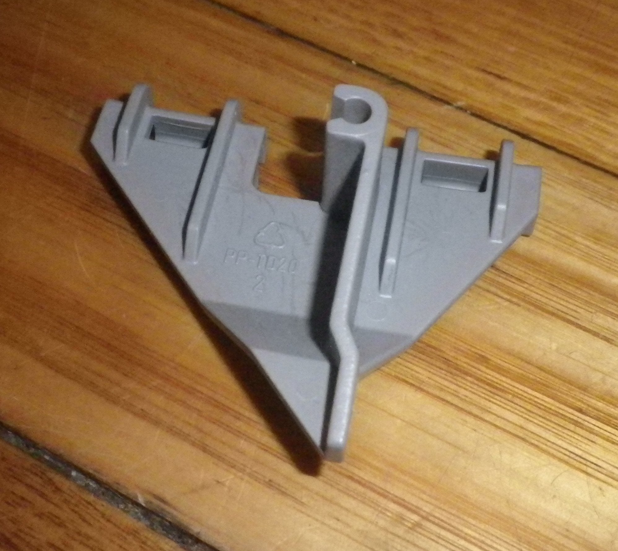 Bosch SGI, SGS, SGU Series Lower Dishwasher Basket Stop Clip - Part # 188108