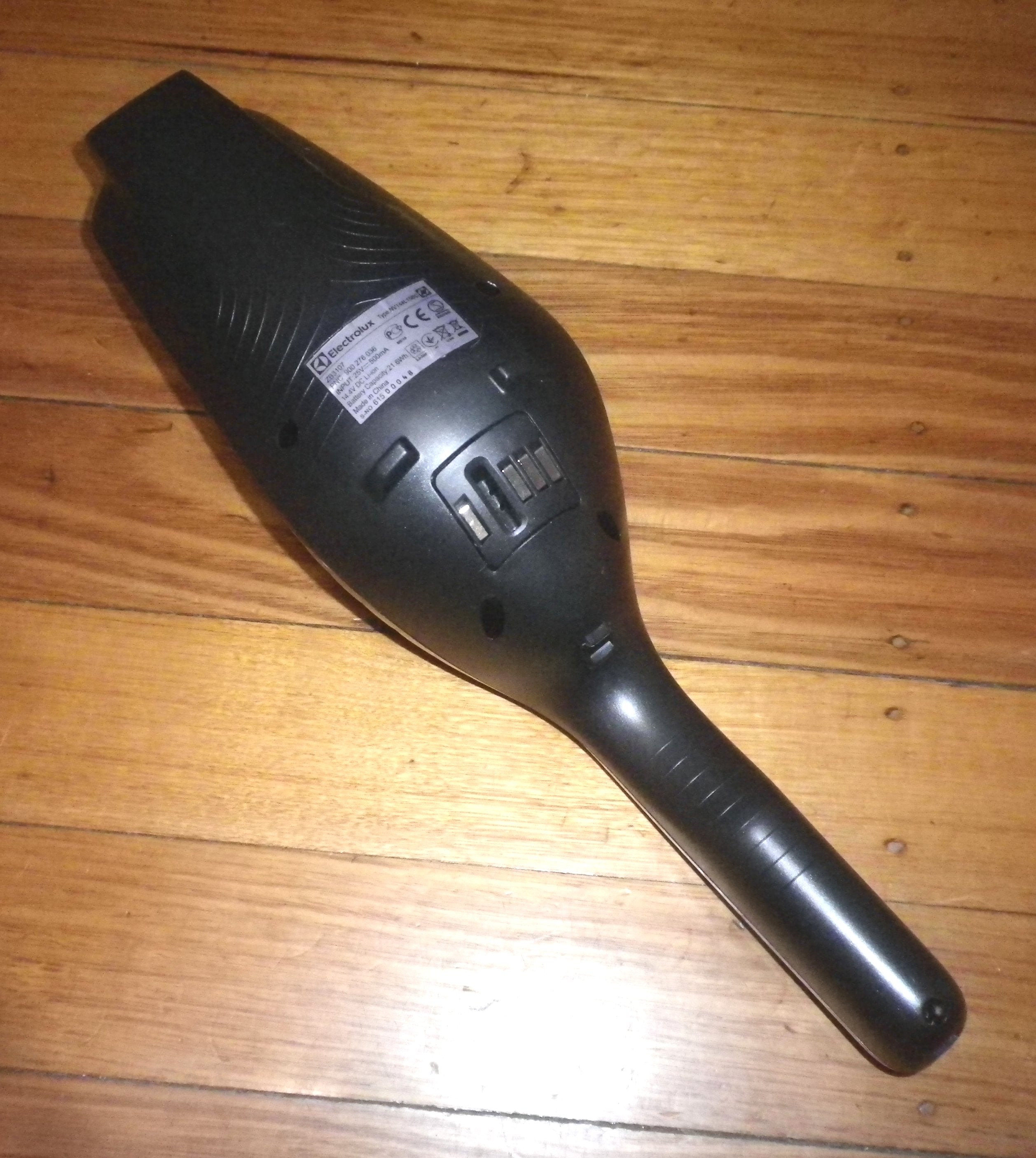 Electrolux ErgoRapido ZB3107 14.4V Lithium Handheld Vacuum Replacement Unit - Part #988262035
