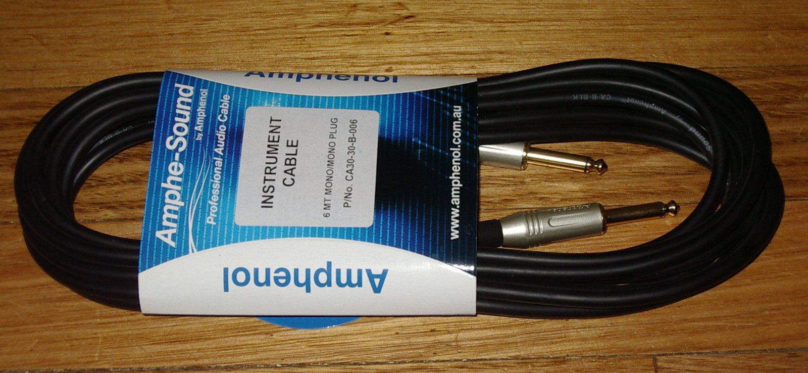 Amphenol Professional 6 - metre Audio Instrument Cable with 2 X 6.3mm Mono Gold - plated Phone Plugs (Part # LA2036)
