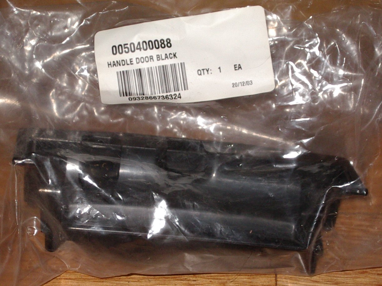 Westinghouse SB907 and SB915 Compatible Black Dishwasher Handle Assembly - Replacement Part # 0050400088