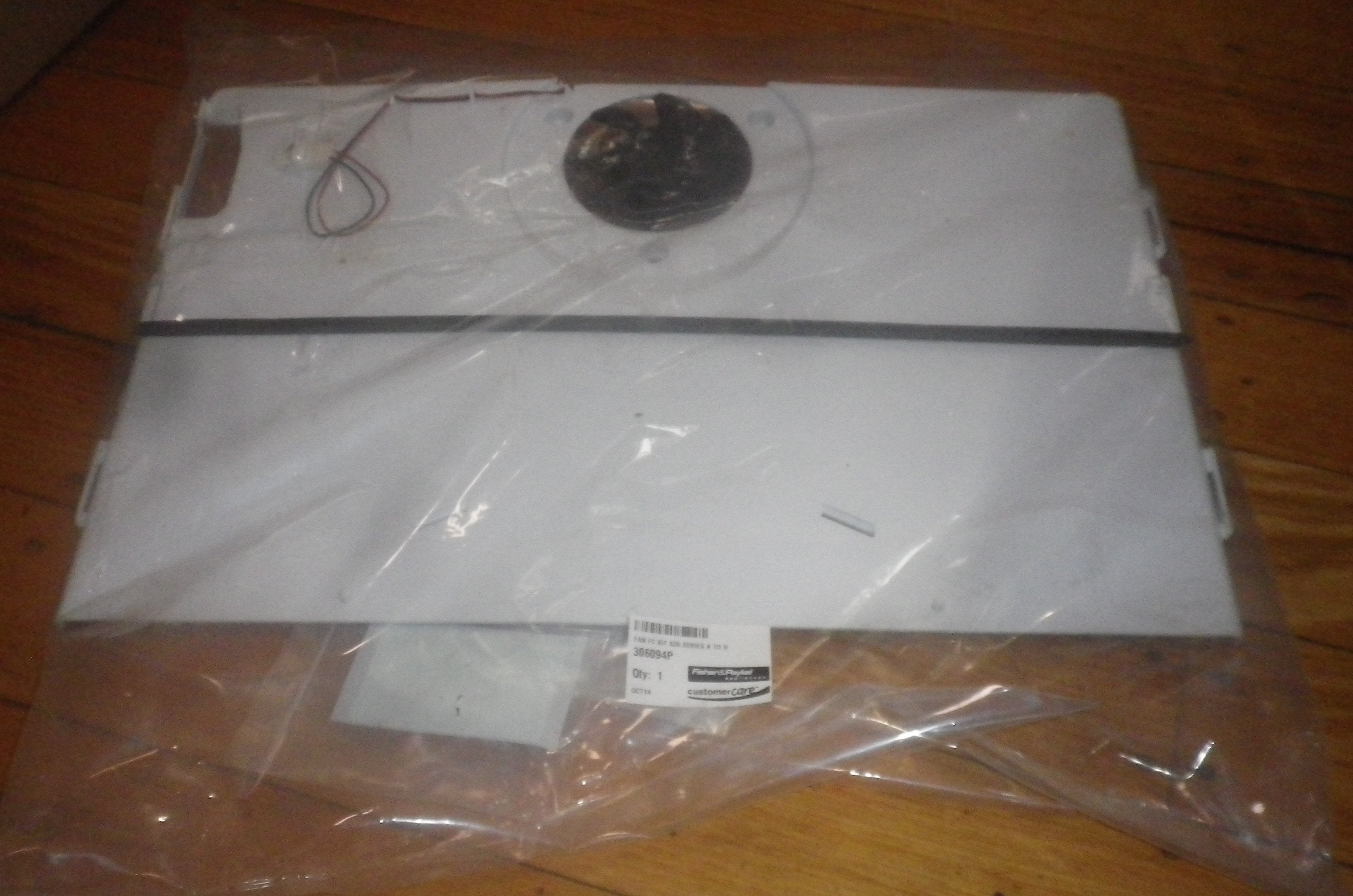 Fisher & Paykel E411T Refrigerator's Freezer Compartment Replacement Fan Motor - Part # FP306094P
