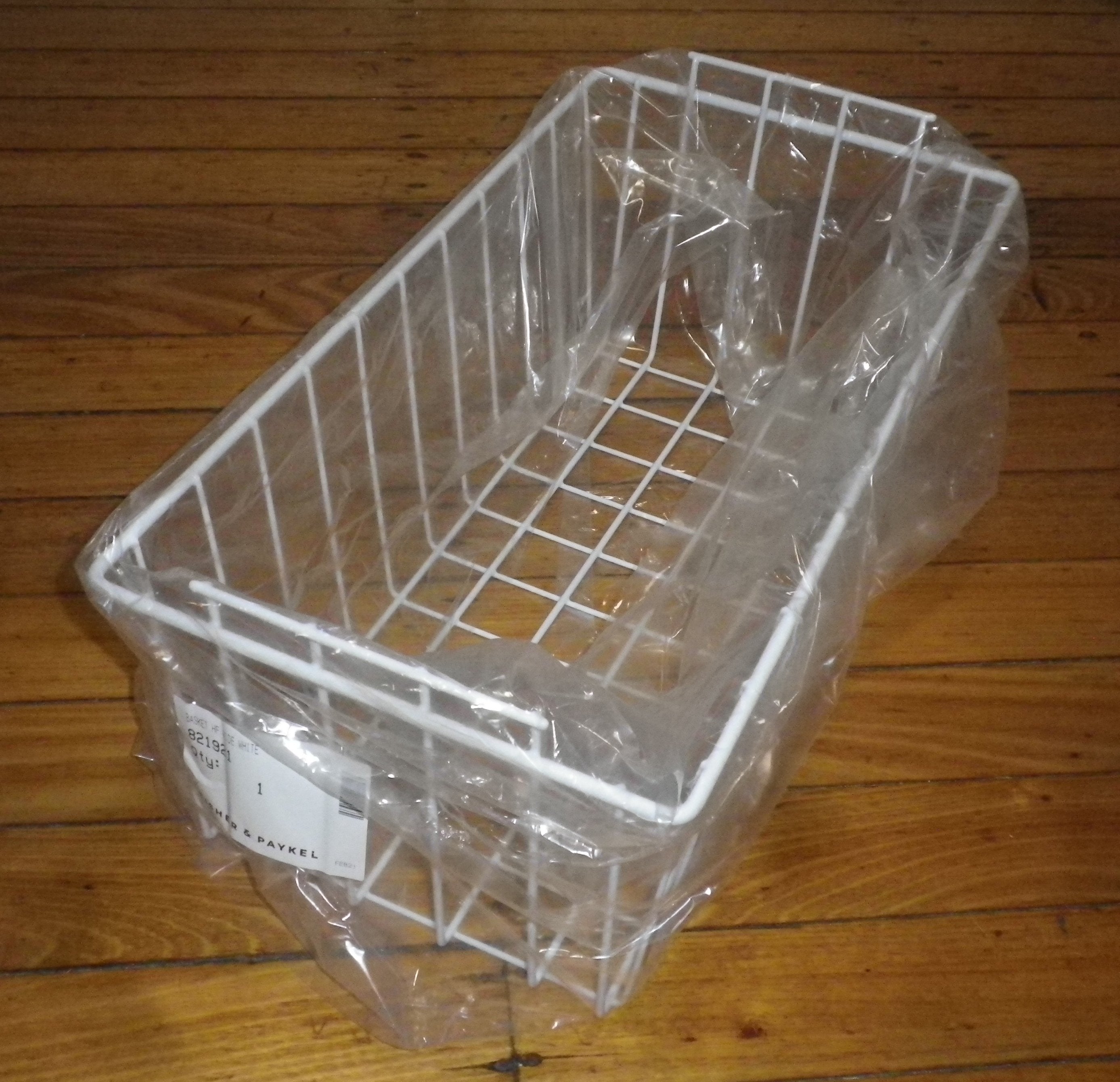 Fisher & Paykel Large Capacity Chest Freezer Storage Basket - Part Number FP821921 (Replaces FP815839)