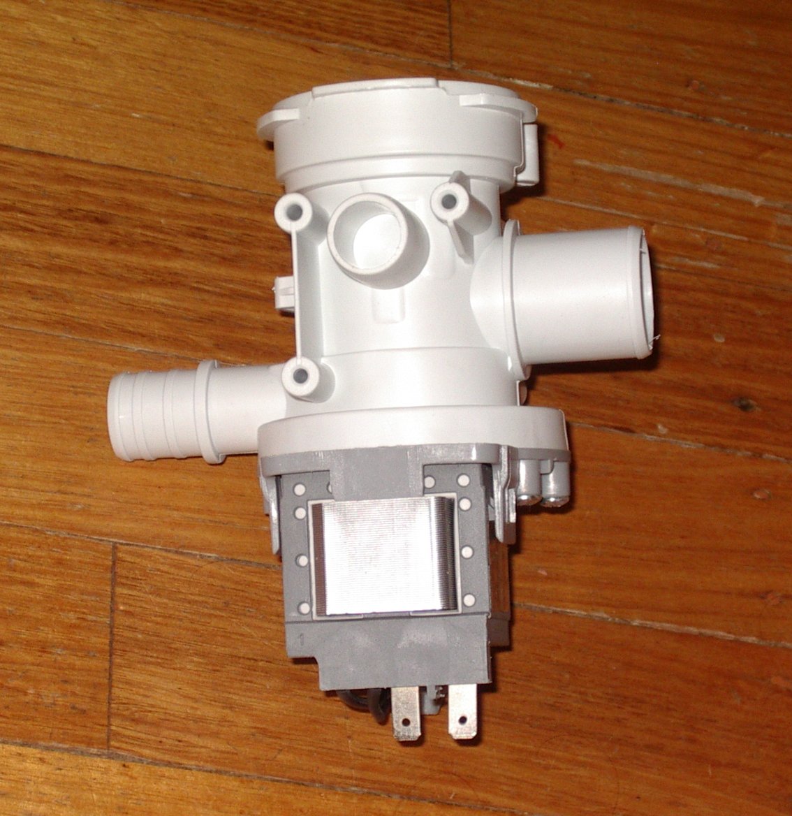 Universal Front Loader Electric Pump with Housing - Part # UNI279