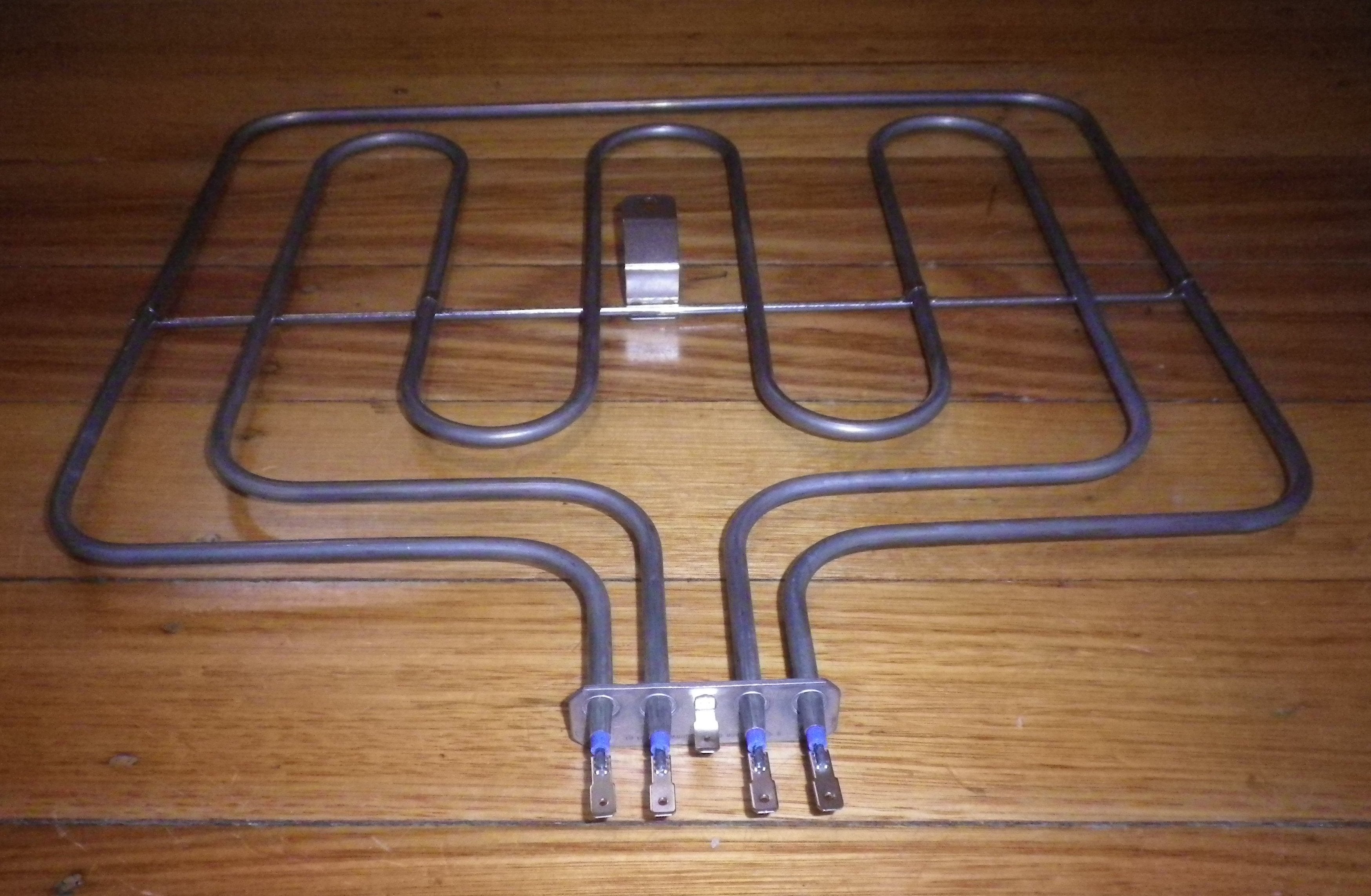 Everdure & Omega 1200/1400W Dual Top Oven/Grill Element - Part V32017630