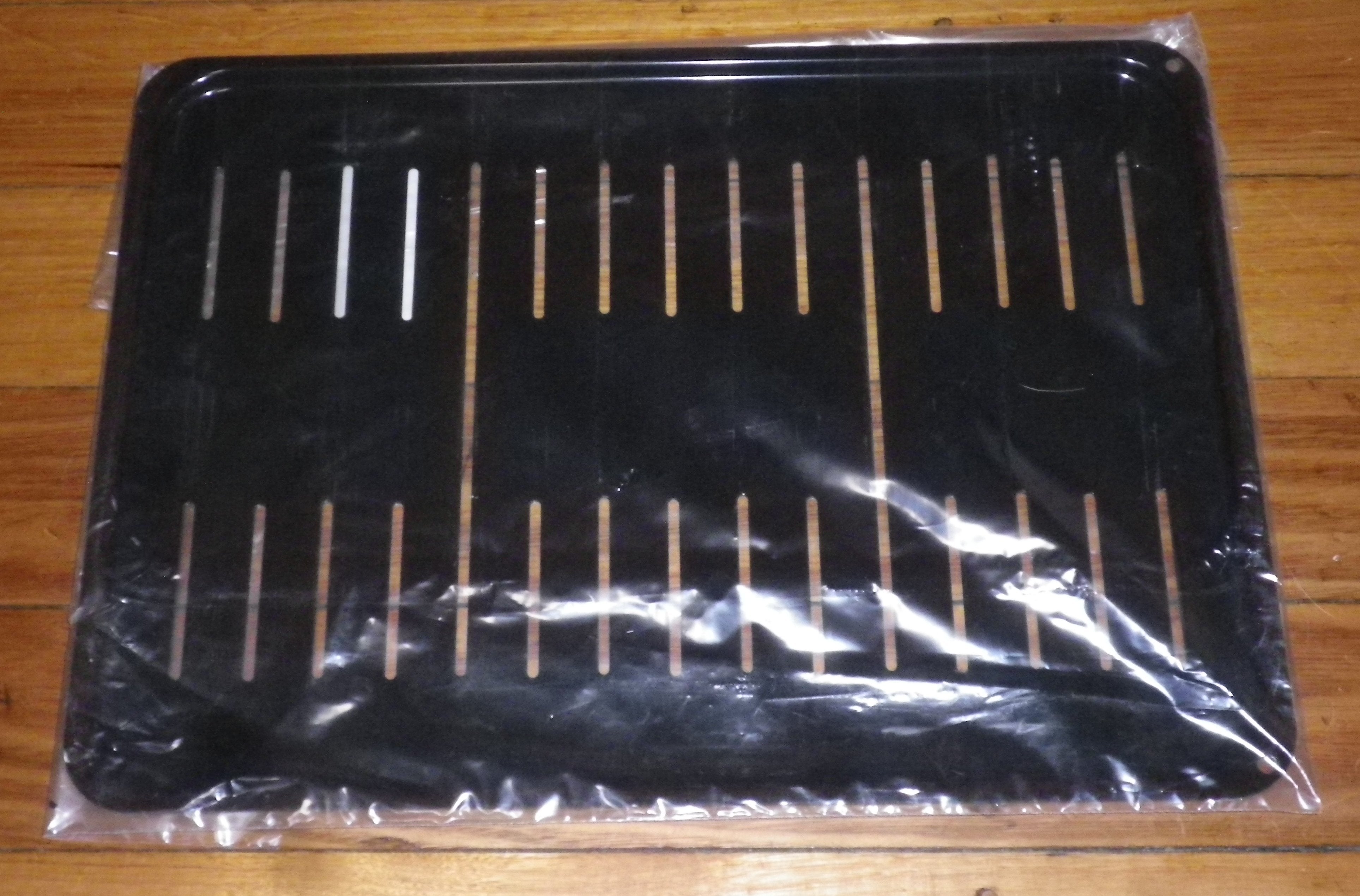 High - Quality Grill Insert Tray for Chef, Electrolux, Simpson, and Westinghouse Appliances - Replacement Part # 0028025331