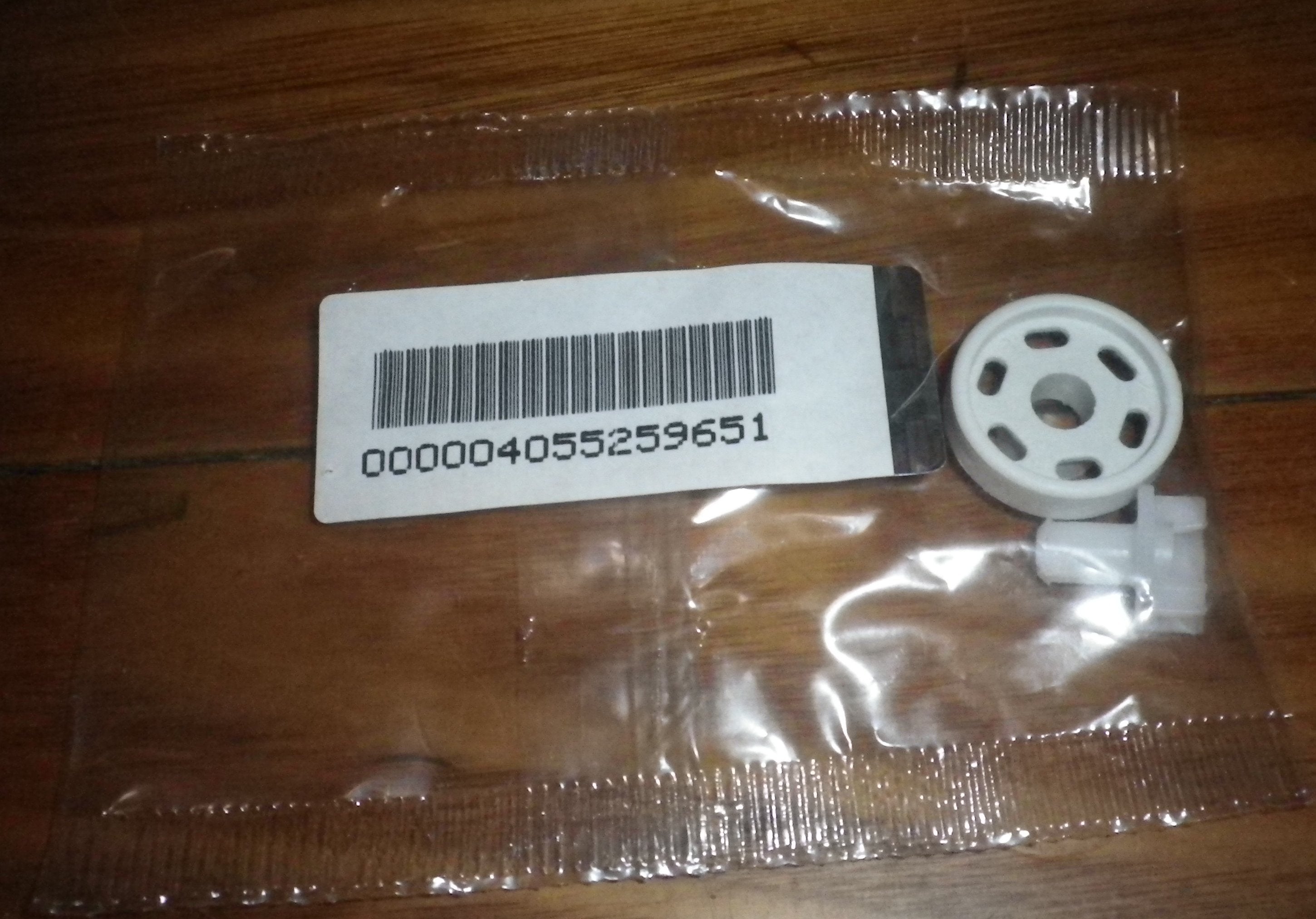 AEG Early Favorit Dishwasher Lower Basket Replacement Wheel - Part Number 4055259651