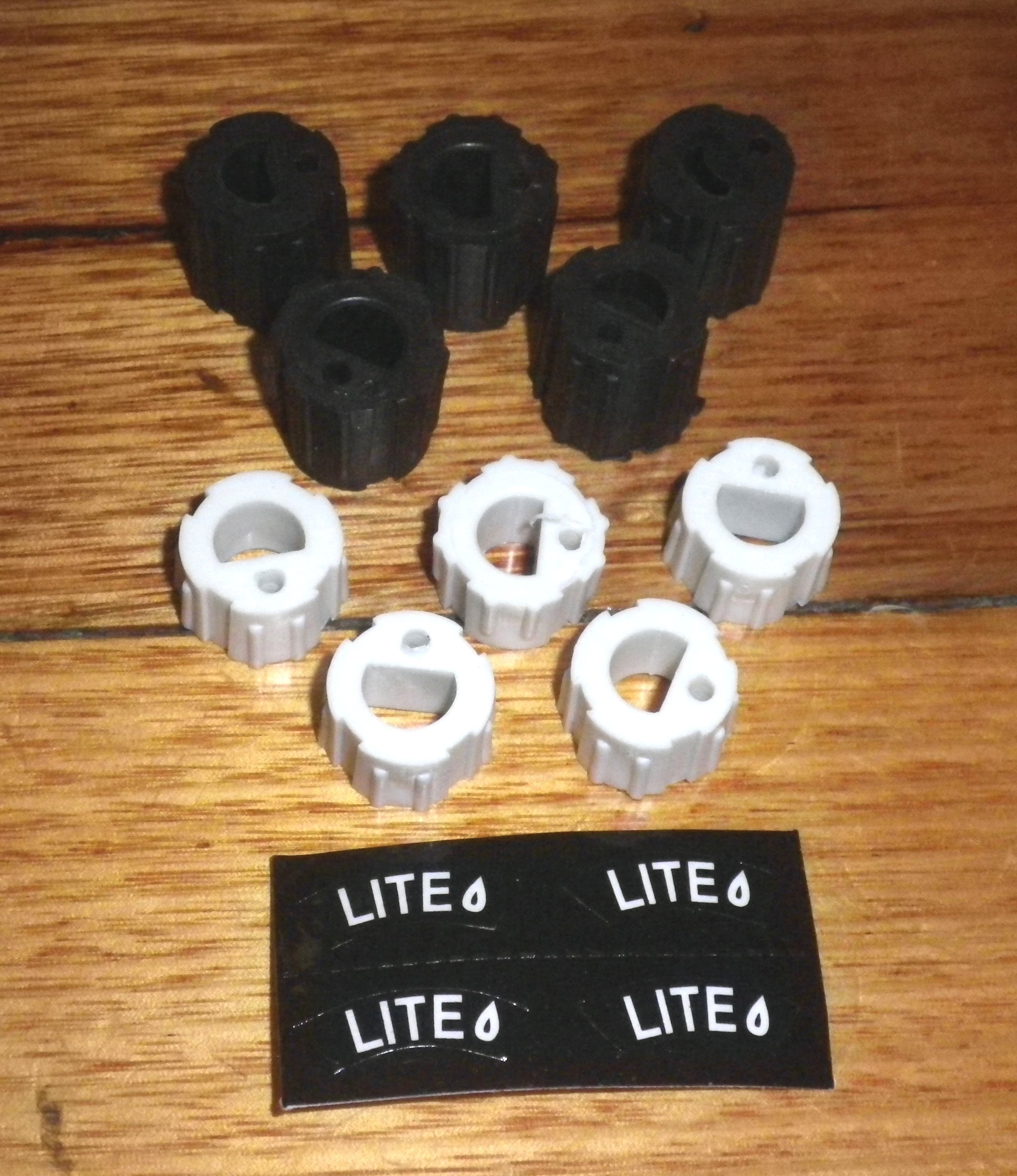 Universal Replacement Gas Stove Control Knob Kit - Pack of 5 Pieces, Part Number SE162C