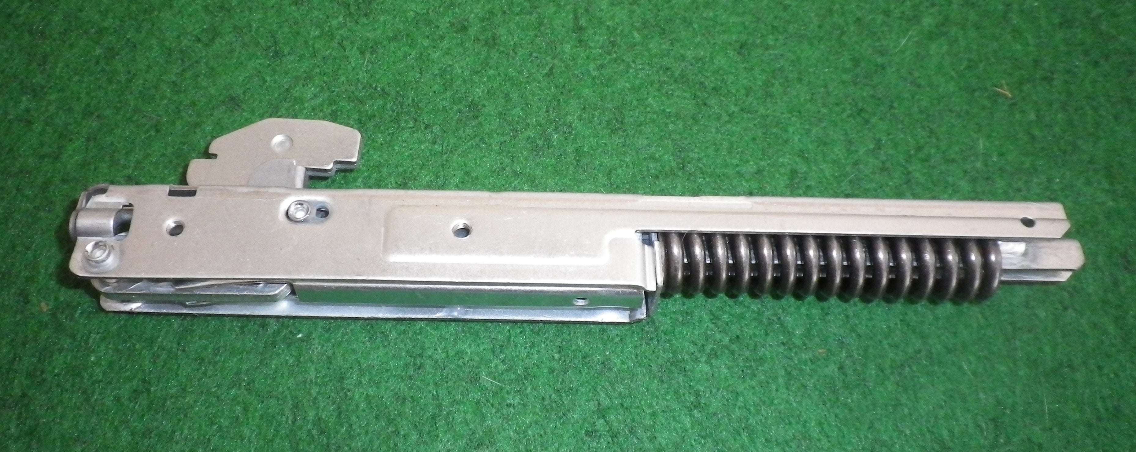 Technika Underbench Oven Door Hinge TE500 - Reliable Replacement Part