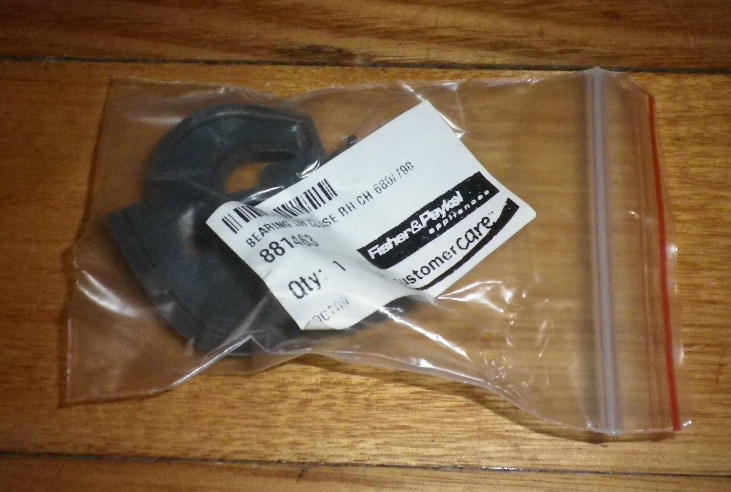 Fisher & Paykel Dark Grey Hook Stop for 680, 790 Fridge RH Door - Part FP881463