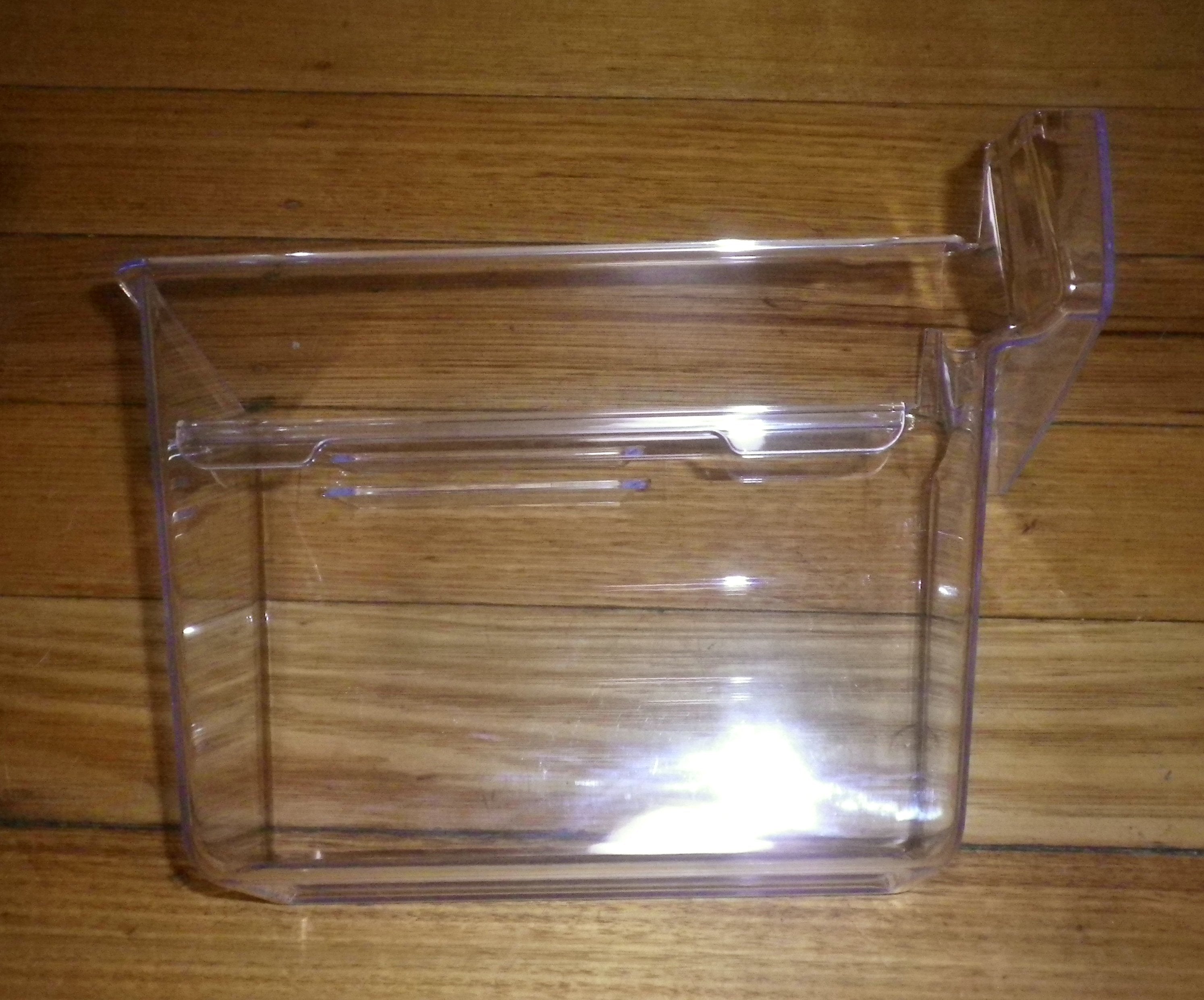 Westinghouse WHE6060 and Electrolux EHE5267 Refrigerator Ice Cube Bin Replacement Part - Part Number 140009572011