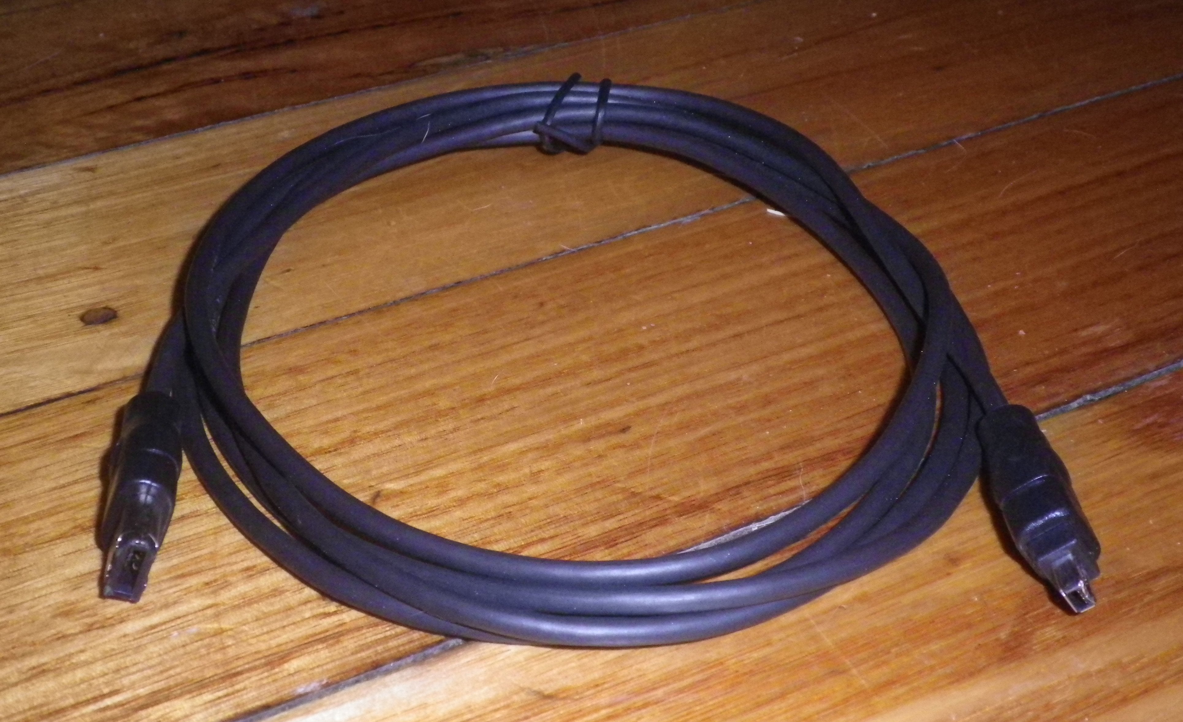 2-Meter IEEE-1394a Firewire Computer Cable - 6-Pin Male to 4-Pin Male Connector, Part # FW642MM