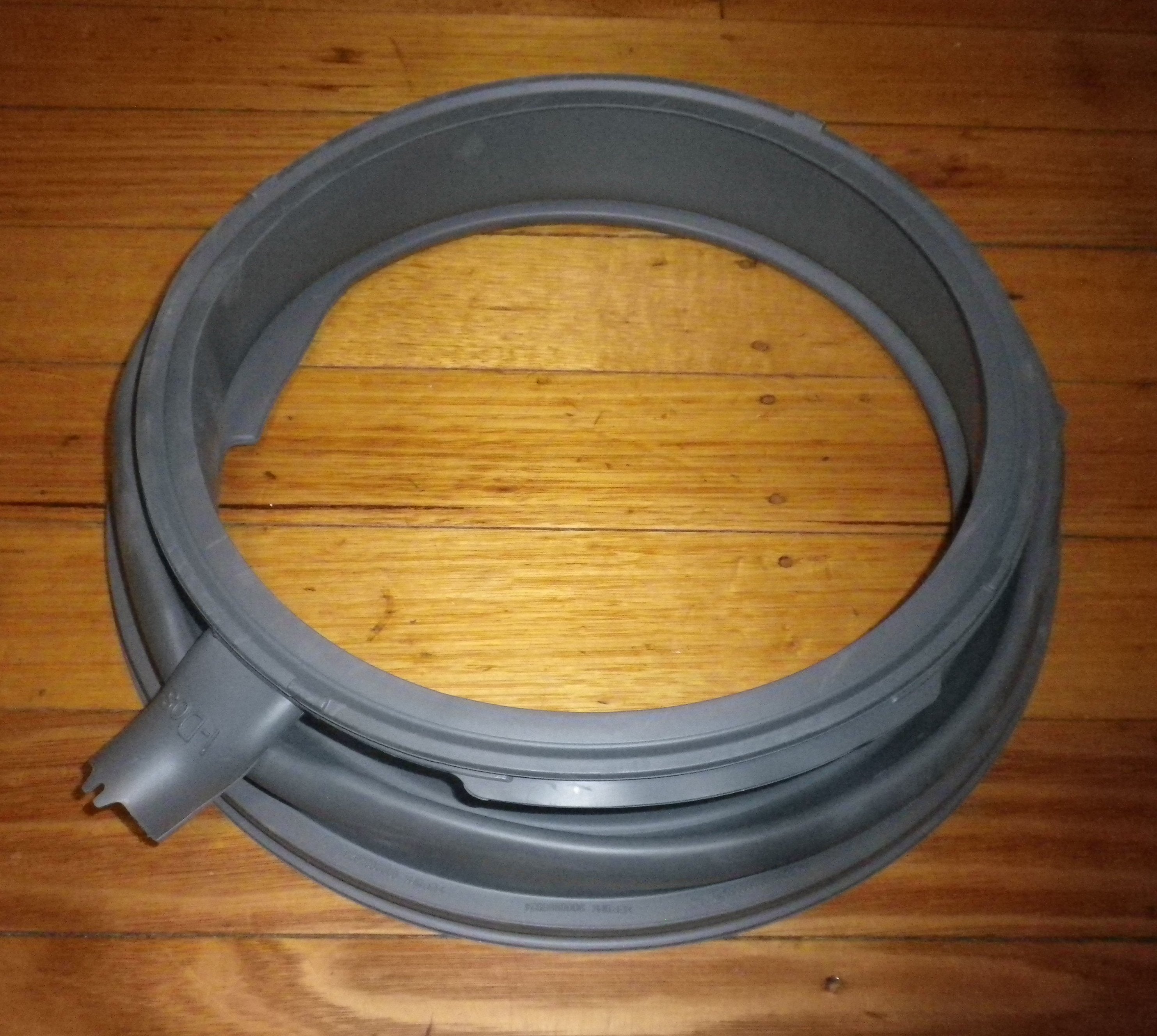 Bosch Front Loader Washing Machine Grease Resistant Door Gasket with Tube - Genuine Part # 772652