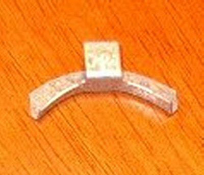 Westinghouse Small Oven Door Seal Corner Clip Replacement Part - Part Number OV033
