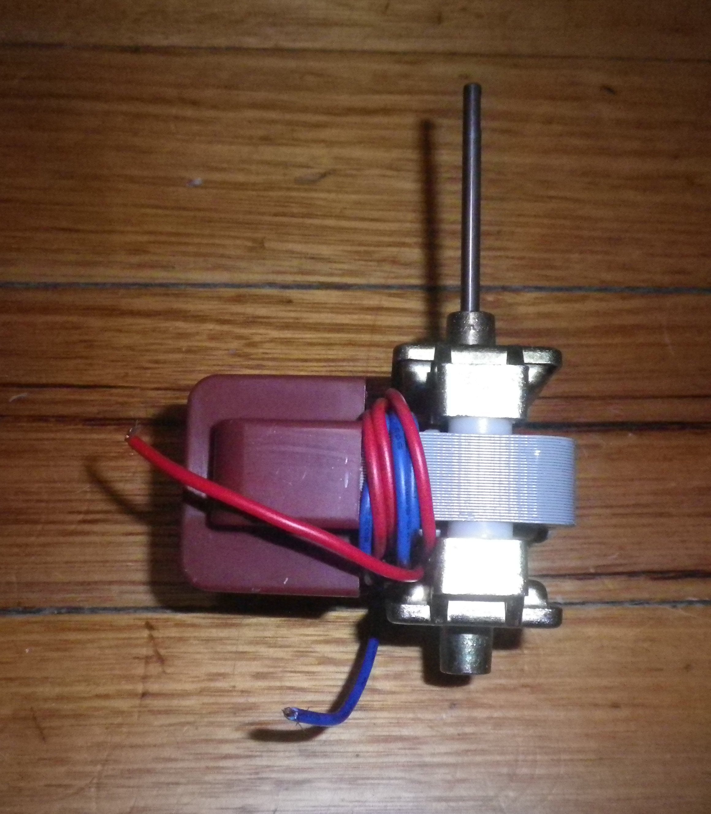 10W Universal Reversible Evaporator Fan Motor - Part RF039K, IS-3215EAB
