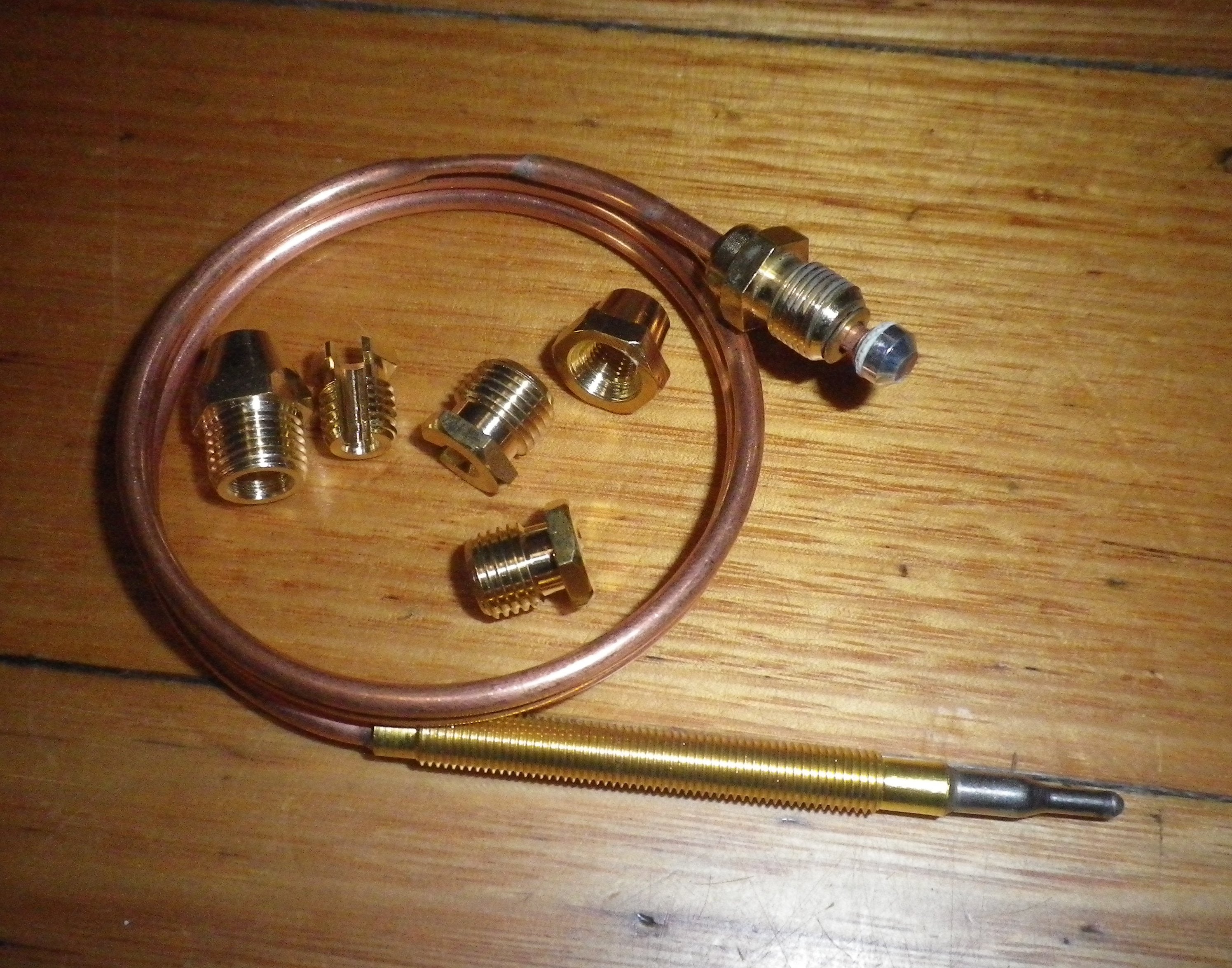 Universal 600mm Gas Hot Water System Threaded Thermocouple with Brass Adaptor Nuts - Part Number SE235