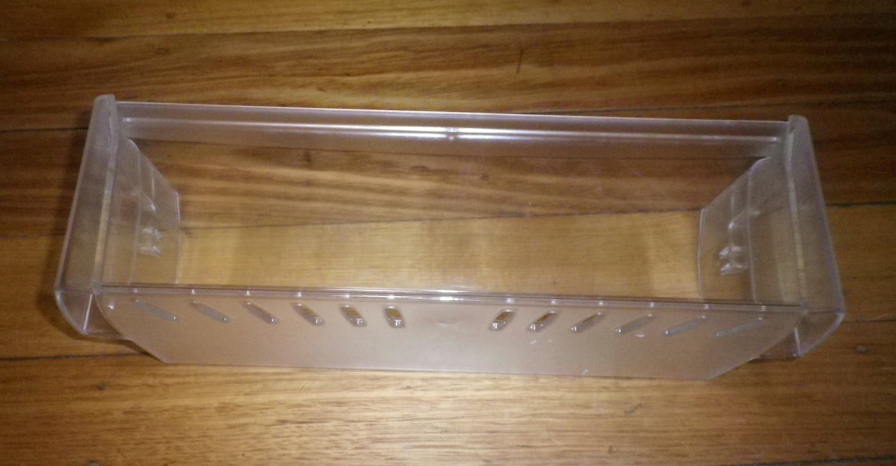 Westinghouse WSE6100 Fridge Door Bottle Shelf - Part No. 1445705
