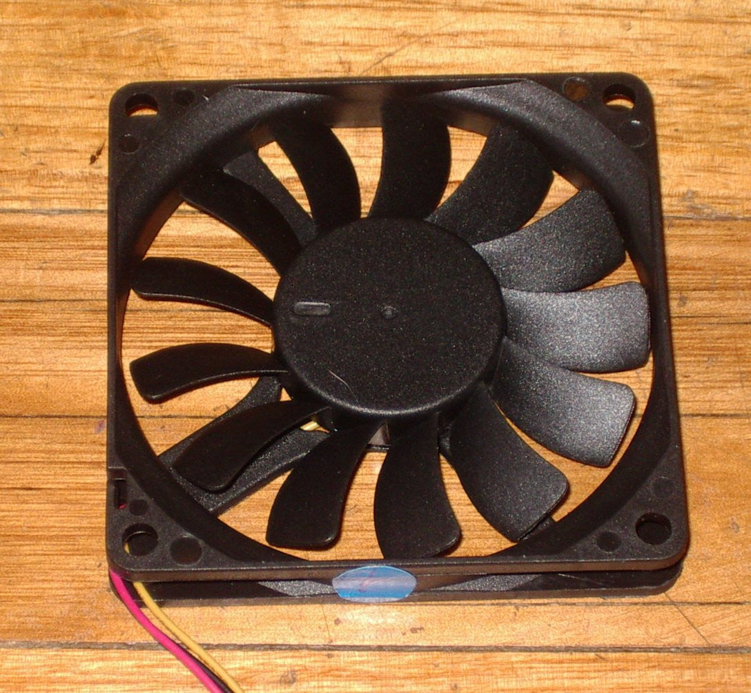 12V 70mm x 10mm High - Reliability Computer Case & Power Supply Cooling Fan - FAN7010C12H