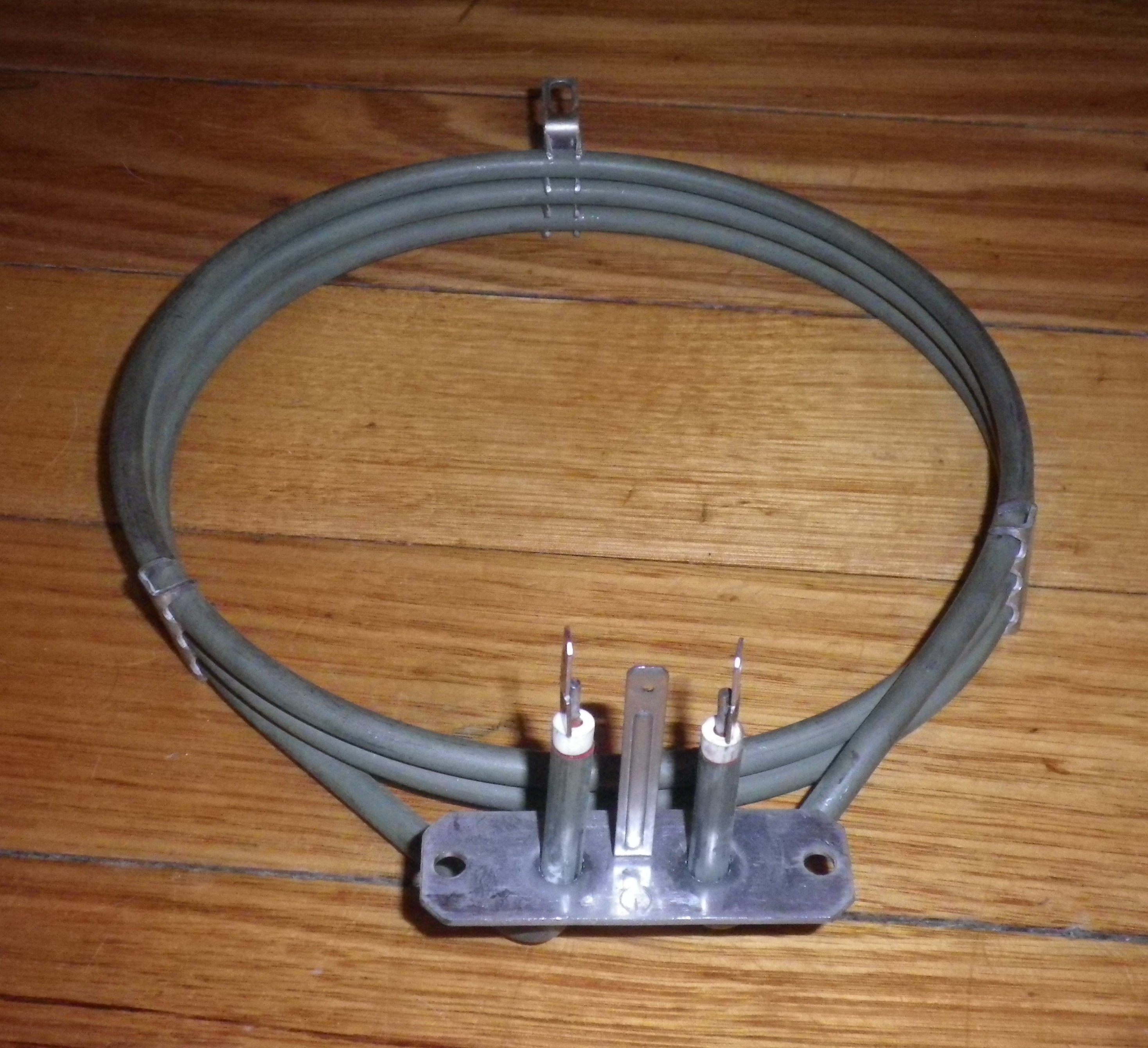 Technika-Compatible 1800-Watt High-Power Triple Loop Fan Forced Oven Heating Element - Part Number SE328