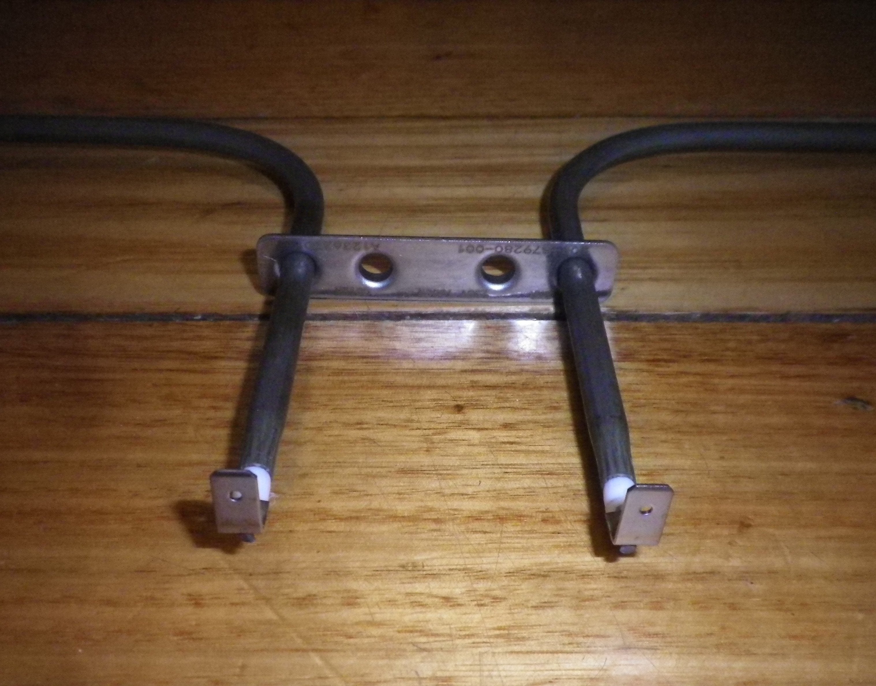 Westinghouse 1000W Bottom Oven Heating Element for WLE and WVE Series - Replacement Part # 4055549457