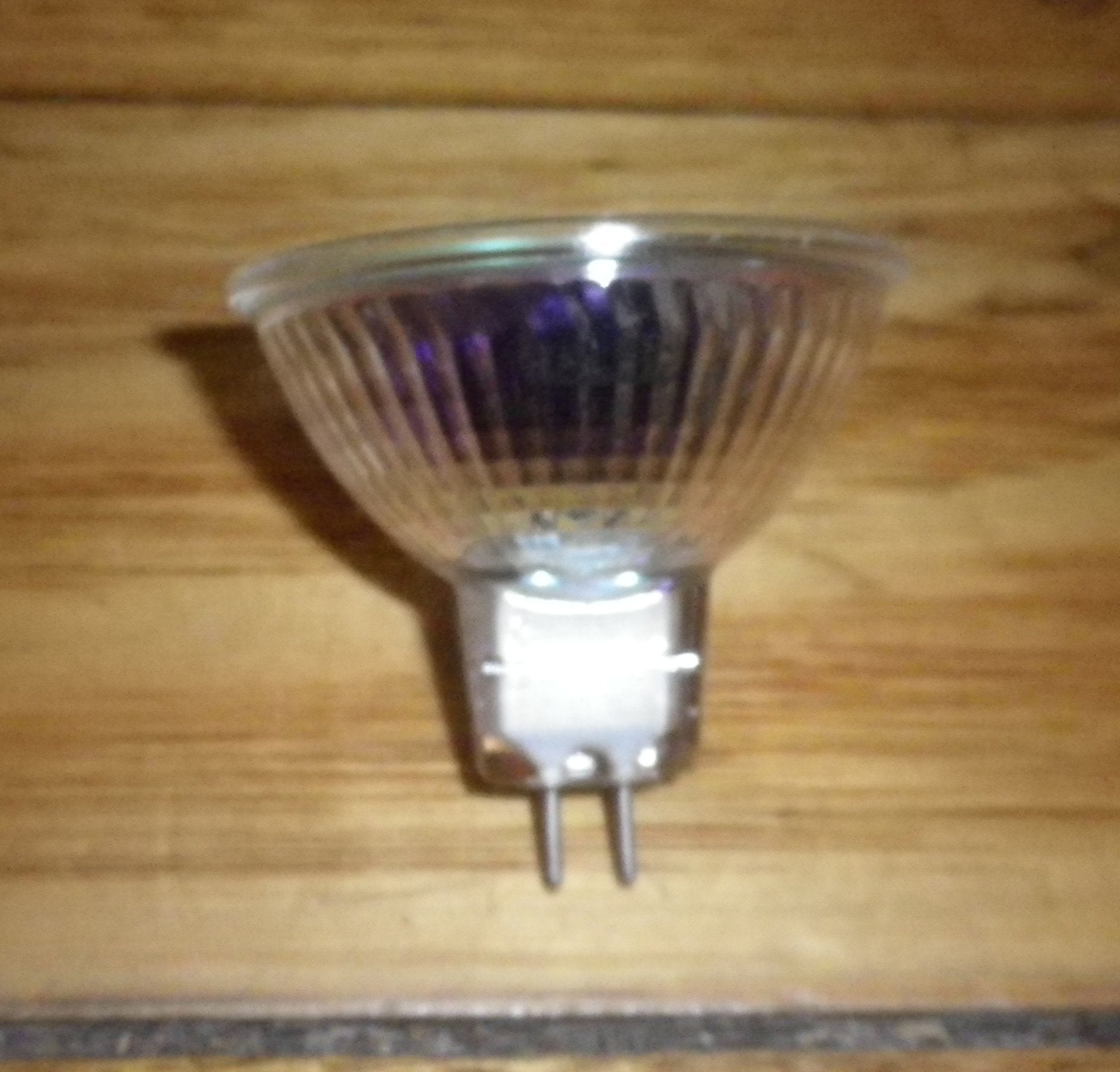 Arlec 35-Watt 12-Volt MR16 PAR16 Dichroic Halogen Light Globe - Model # HD1035 for Various Lighting Needs