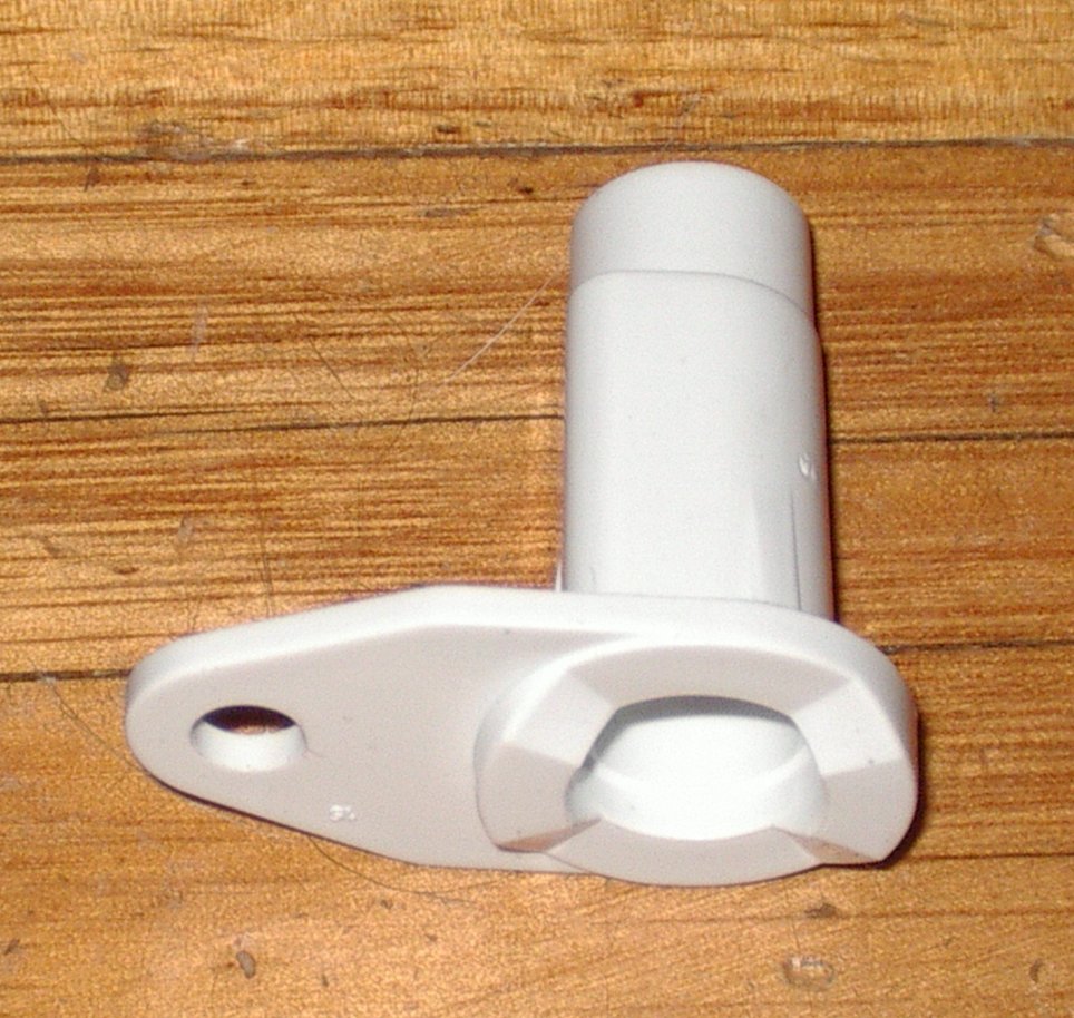 Westinghouse & Simpson White Fridge Bottom Door Hinge Thimble - Part #1442282