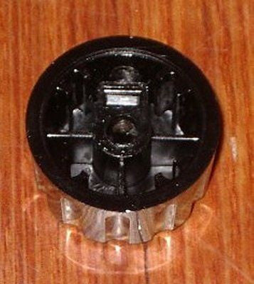 Universal Stove Control Replacement Knob - Model Number 105K
