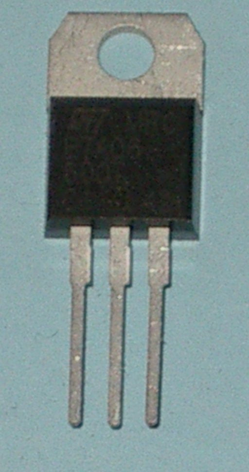 6Amp 600Volt Sensitive Gate Isolated Triac BTA06 - 600T