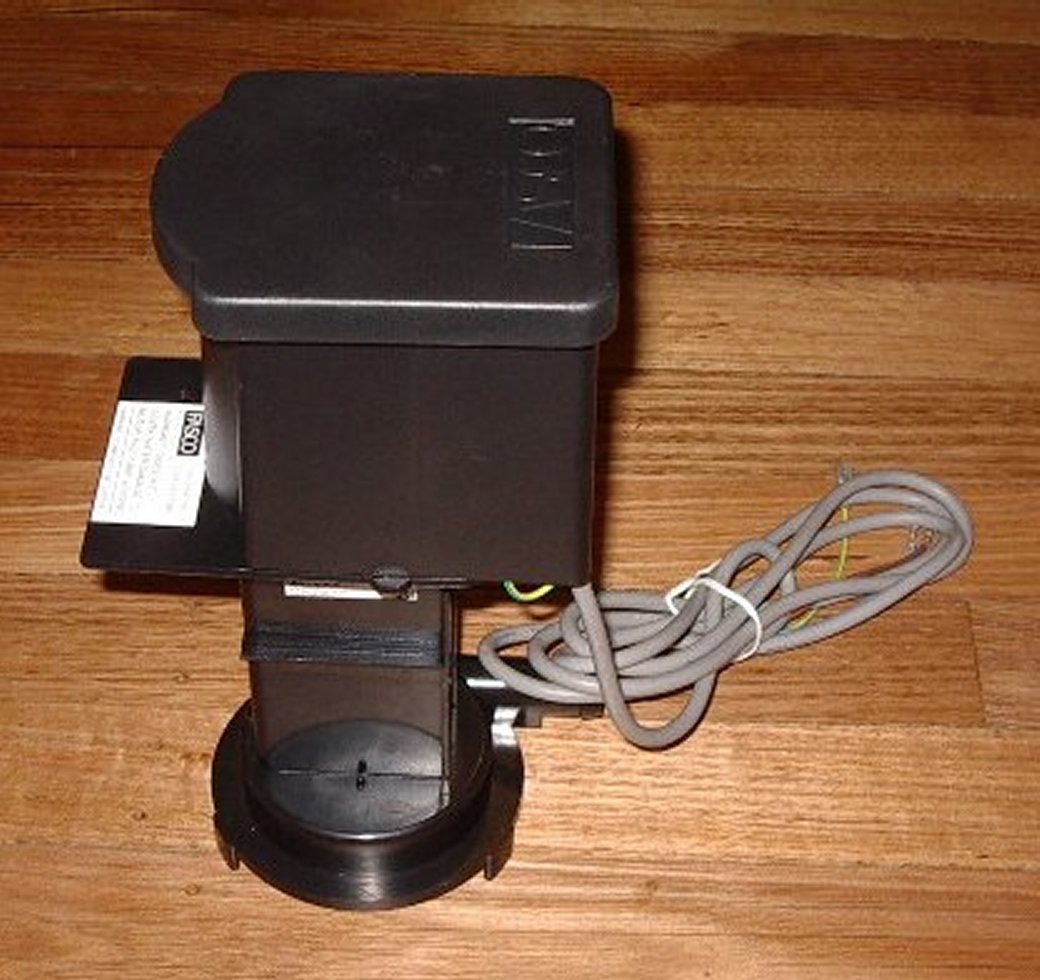 Fasco All-Purpose Evaporative Cooler Water Circulation Pump with a Flow Rate of 38 Litres per Minute - Part # E/P38ST